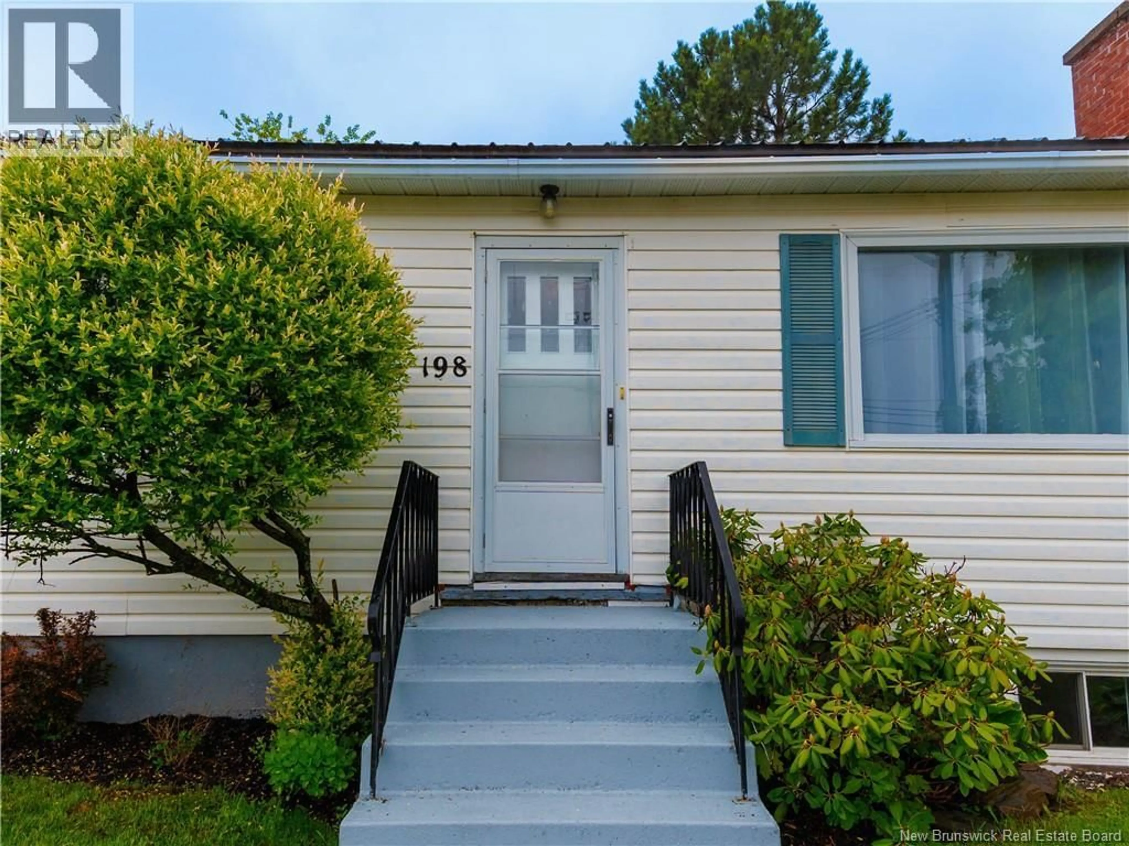Home with vinyl exterior material, street for 198 JONES STREET, Moncton New Brunswick E1C6K3