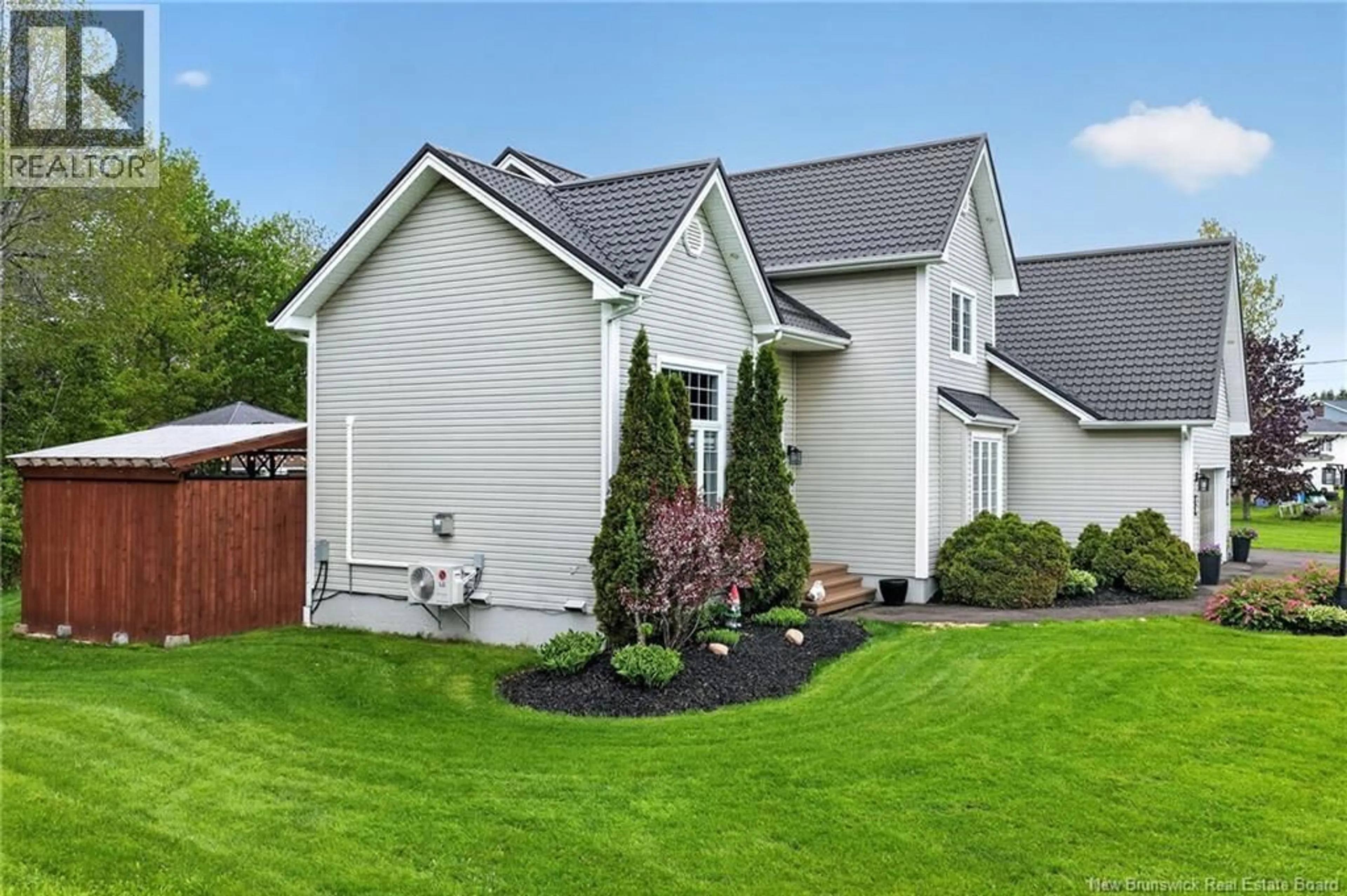 Home with vinyl exterior material, street for 18 LAJOIE, Saint-Antoine New Brunswick E4V1K2