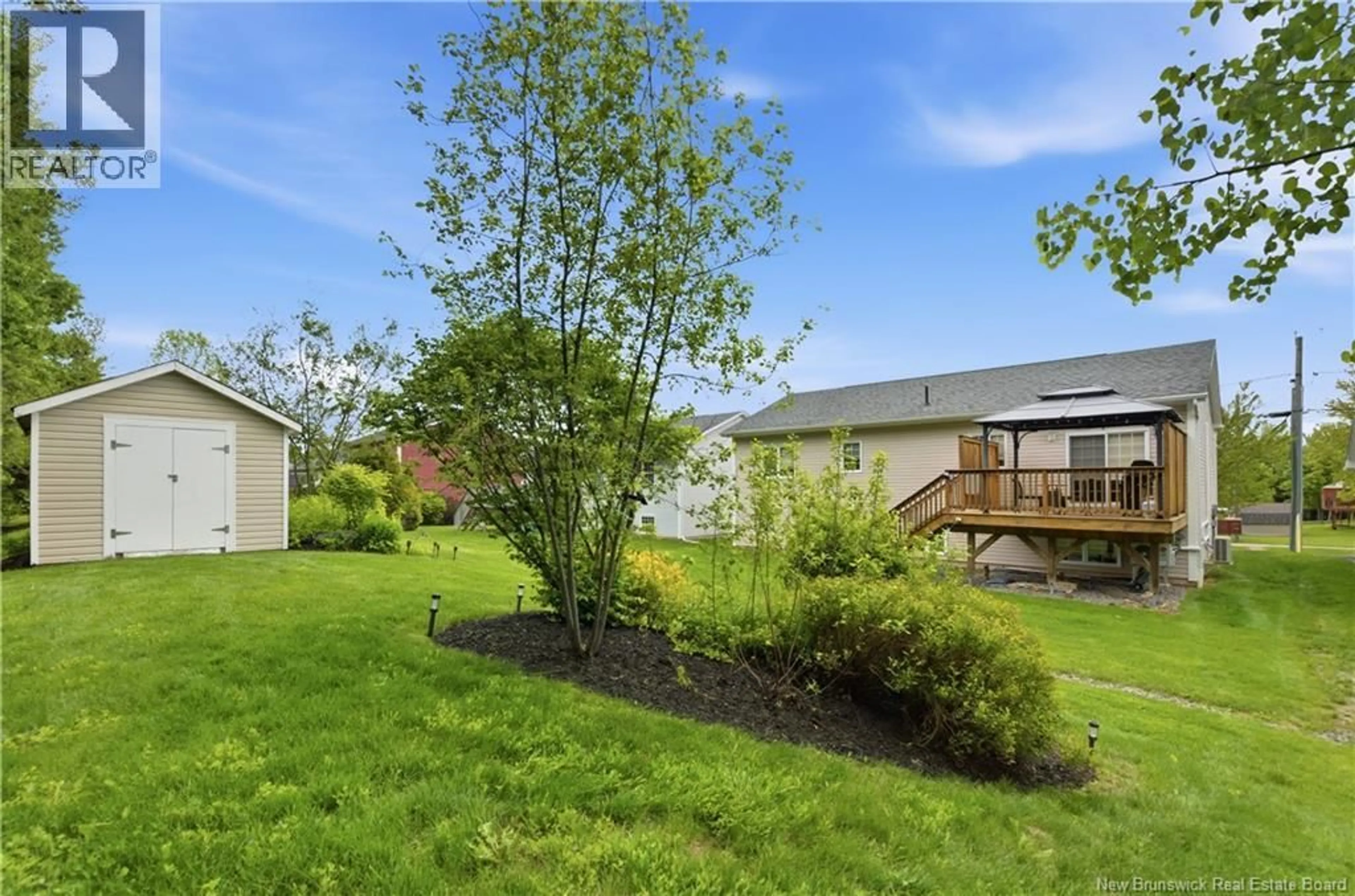 A pic from outside/outdoor area/front of a property/back of a property/a pic from drone, water/lake/river/ocean view for 92 MCGIBBON STREET, Fredericton New Brunswick E3B9S2