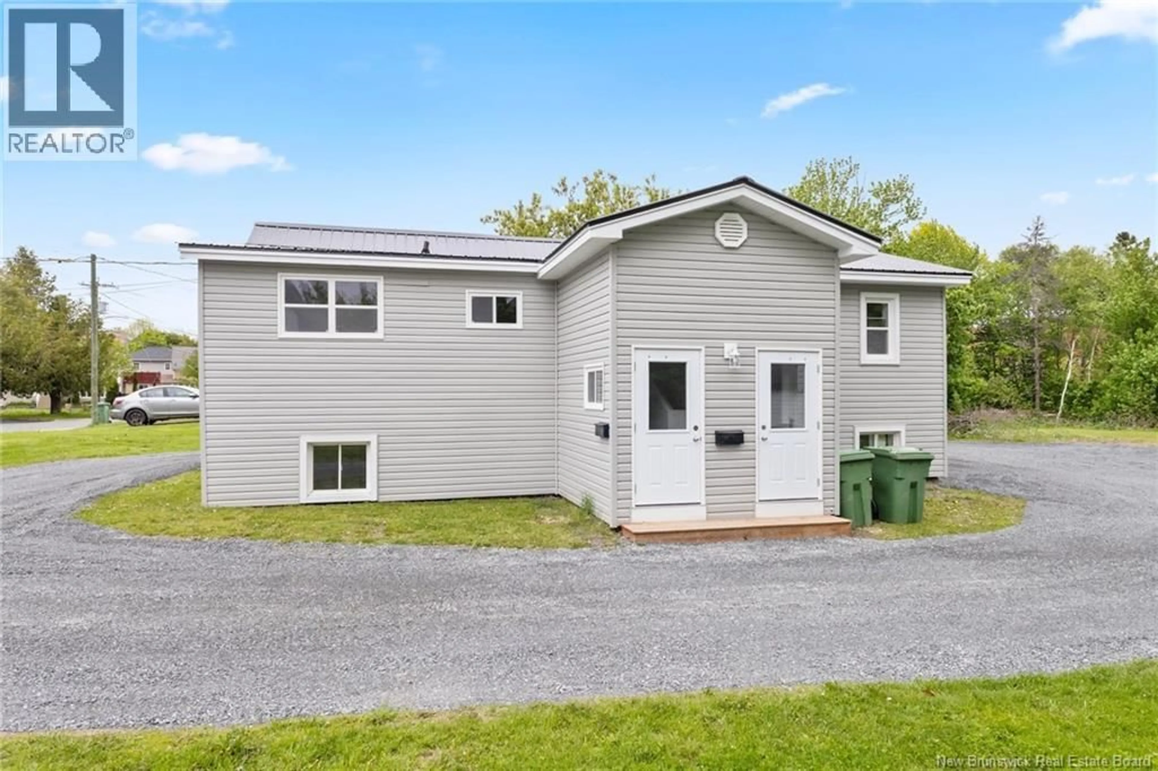 Home with vinyl exterior material, building for 720 FOREST HILL ROAD, Fredericton New Brunswick E3B4K8