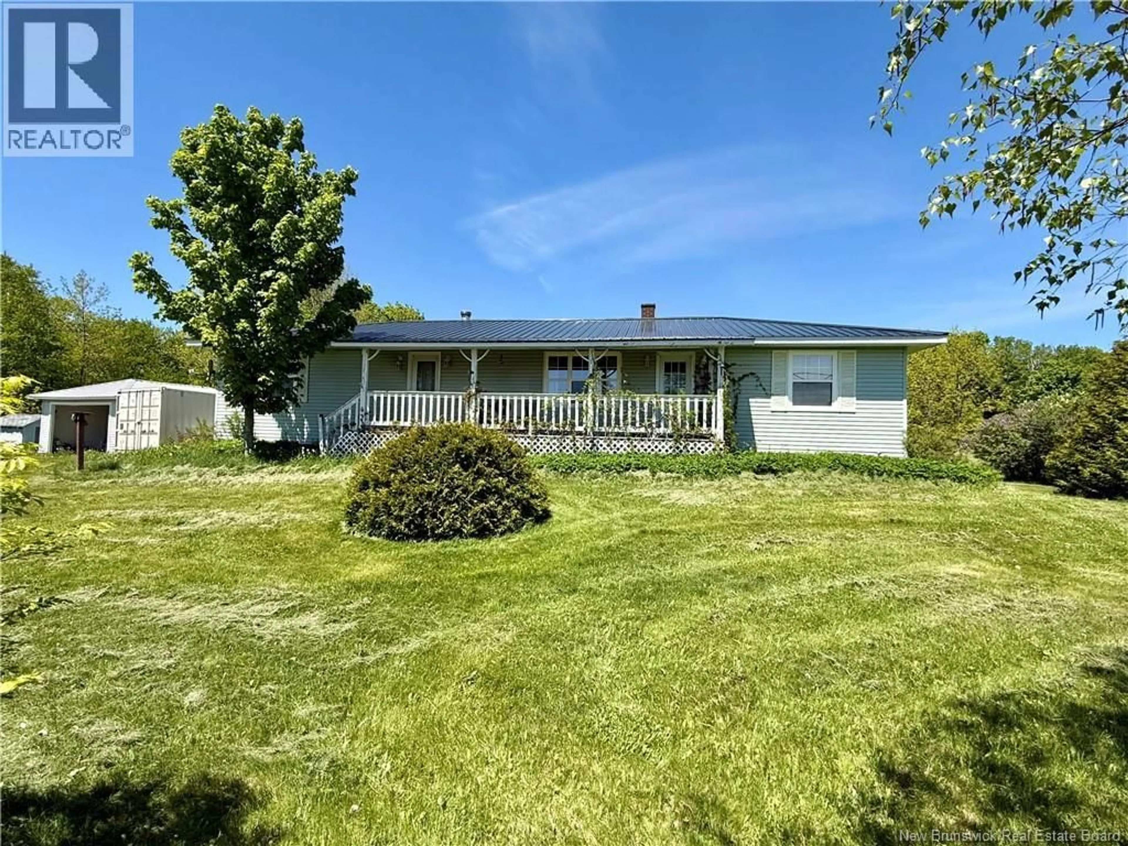 A pic from outside/outdoor area/front of a property/back of a property/a pic from drone, unknown for 988 ROUTE 555, Richmond Settlement New Brunswick E7M4X6