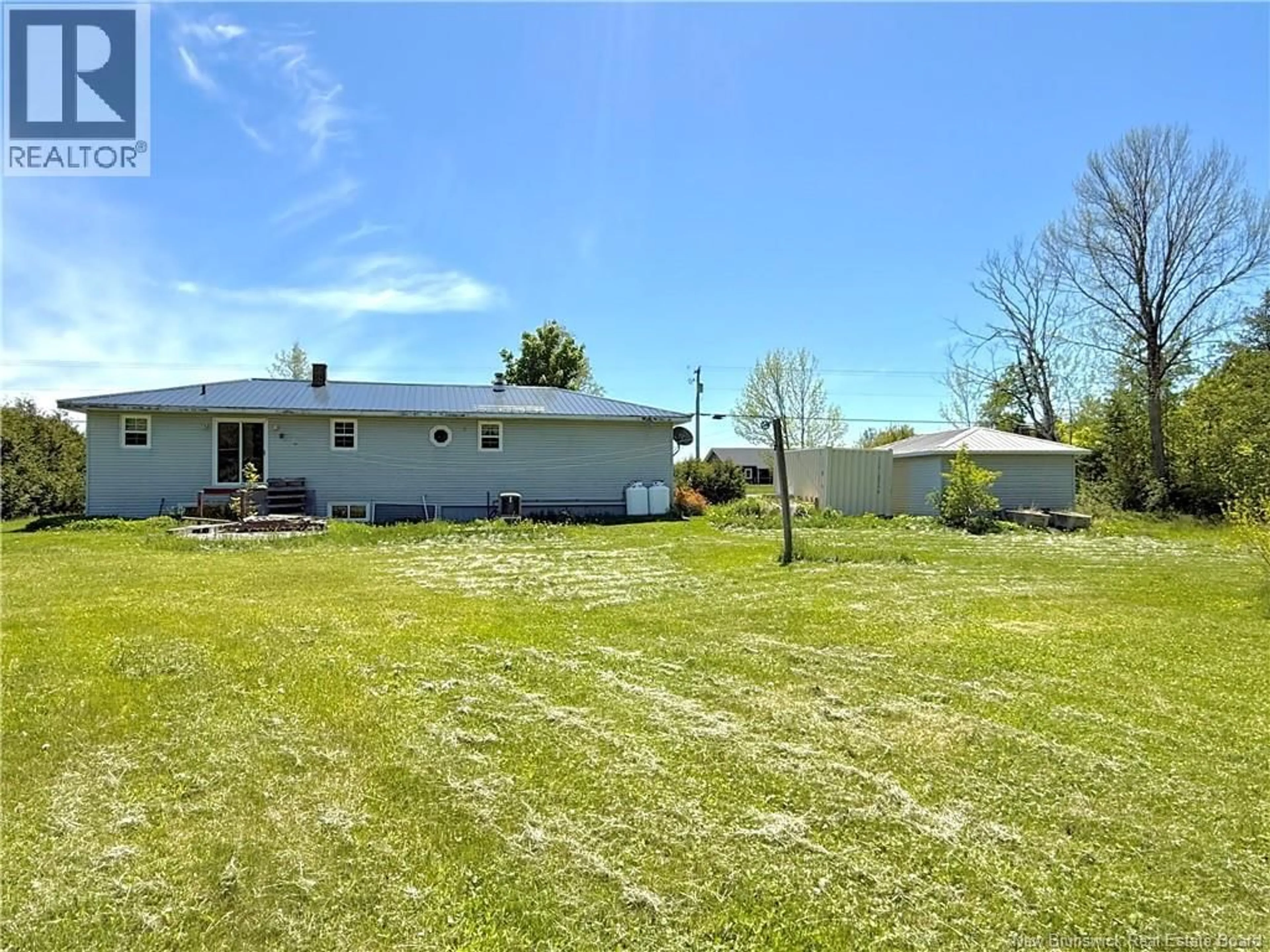 A pic from outside/outdoor area/front of a property/back of a property/a pic from drone, unknown for 988 ROUTE 555, Richmond Settlement New Brunswick E7M4X6