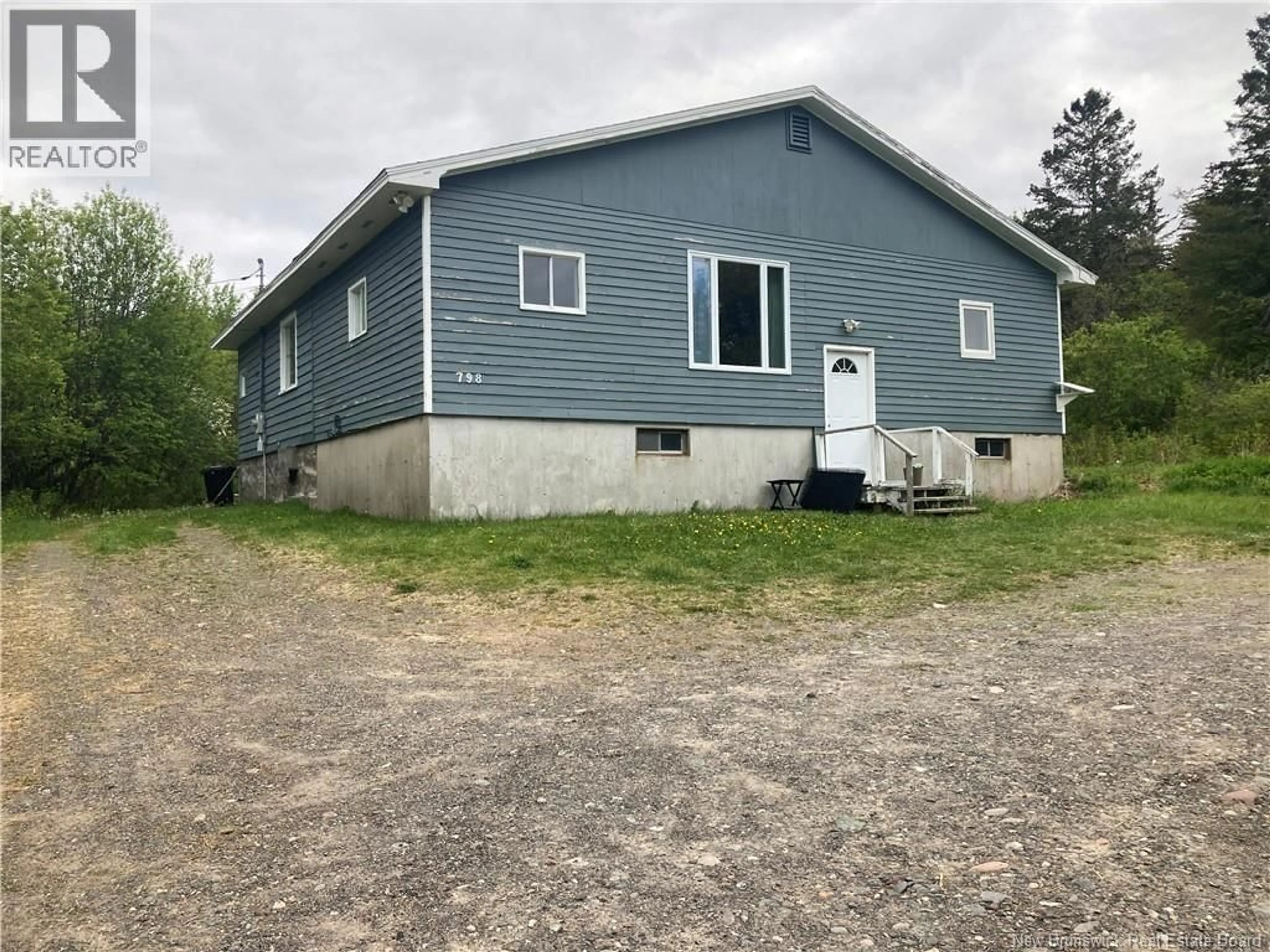 A pic from outside/outdoor area/front of a property/back of a property/a pic from drone, building for 798 NORTH ROAD, Welshpool New Brunswick E5E1E3