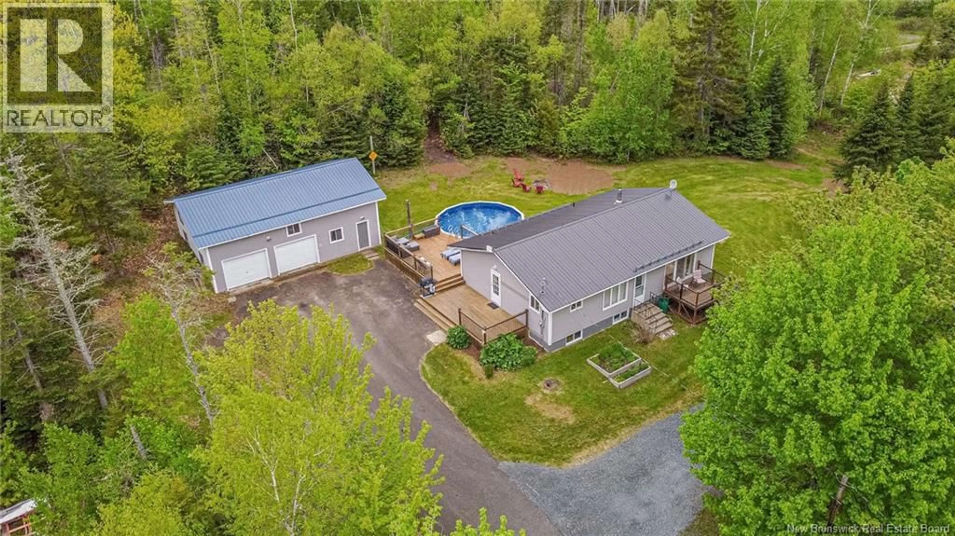 A pic from outside/outdoor area/front of a property/back of a property/a pic from drone, unknown for 230 ROUTE 635, Lake George New Brunswick E6K3P2