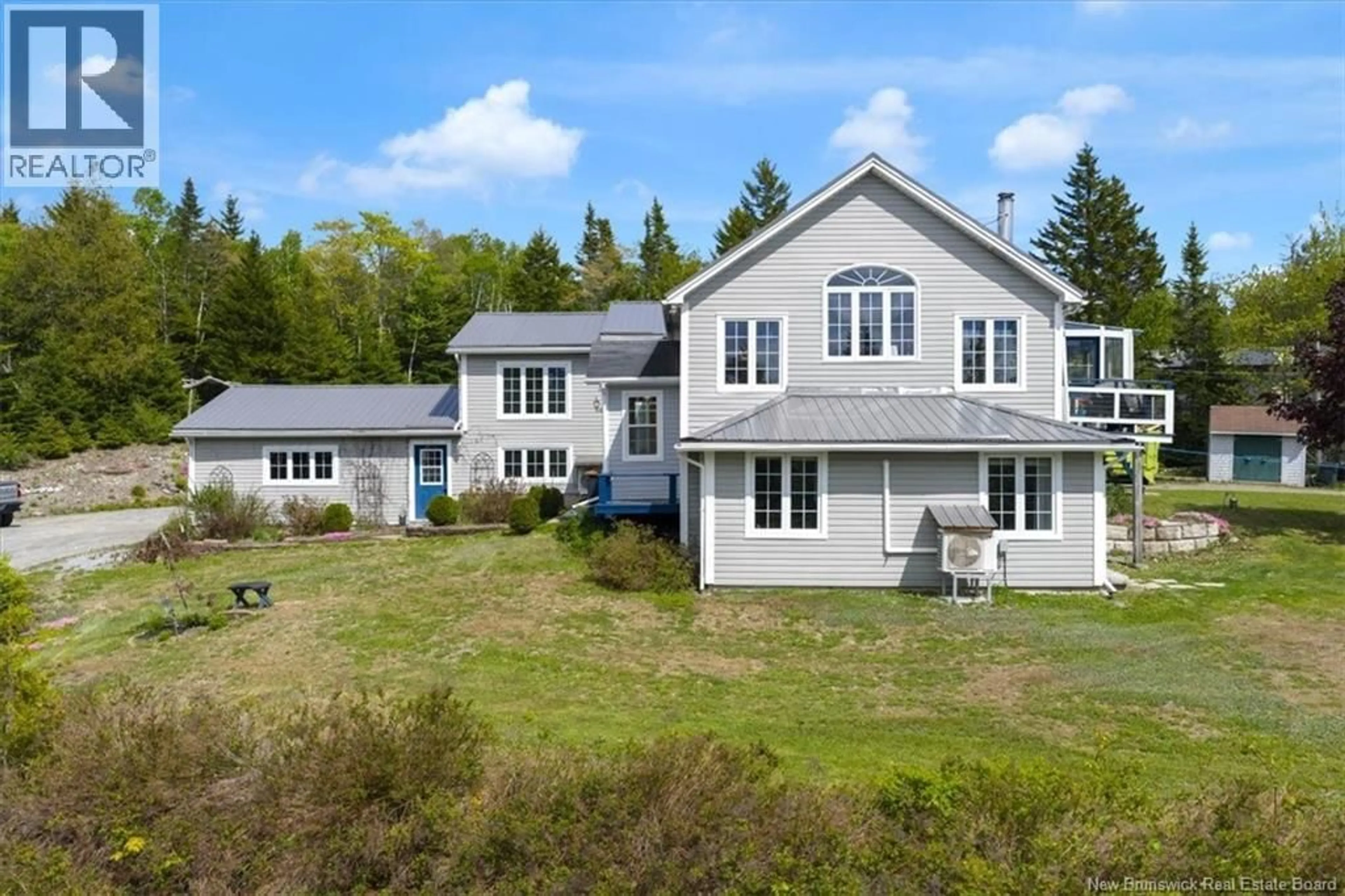 A pic from outside/outdoor area/front of a property/back of a property/a pic from drone, unknown for 86 SOUTHRIDGE ROAD, Rothesay New Brunswick E2S1C5