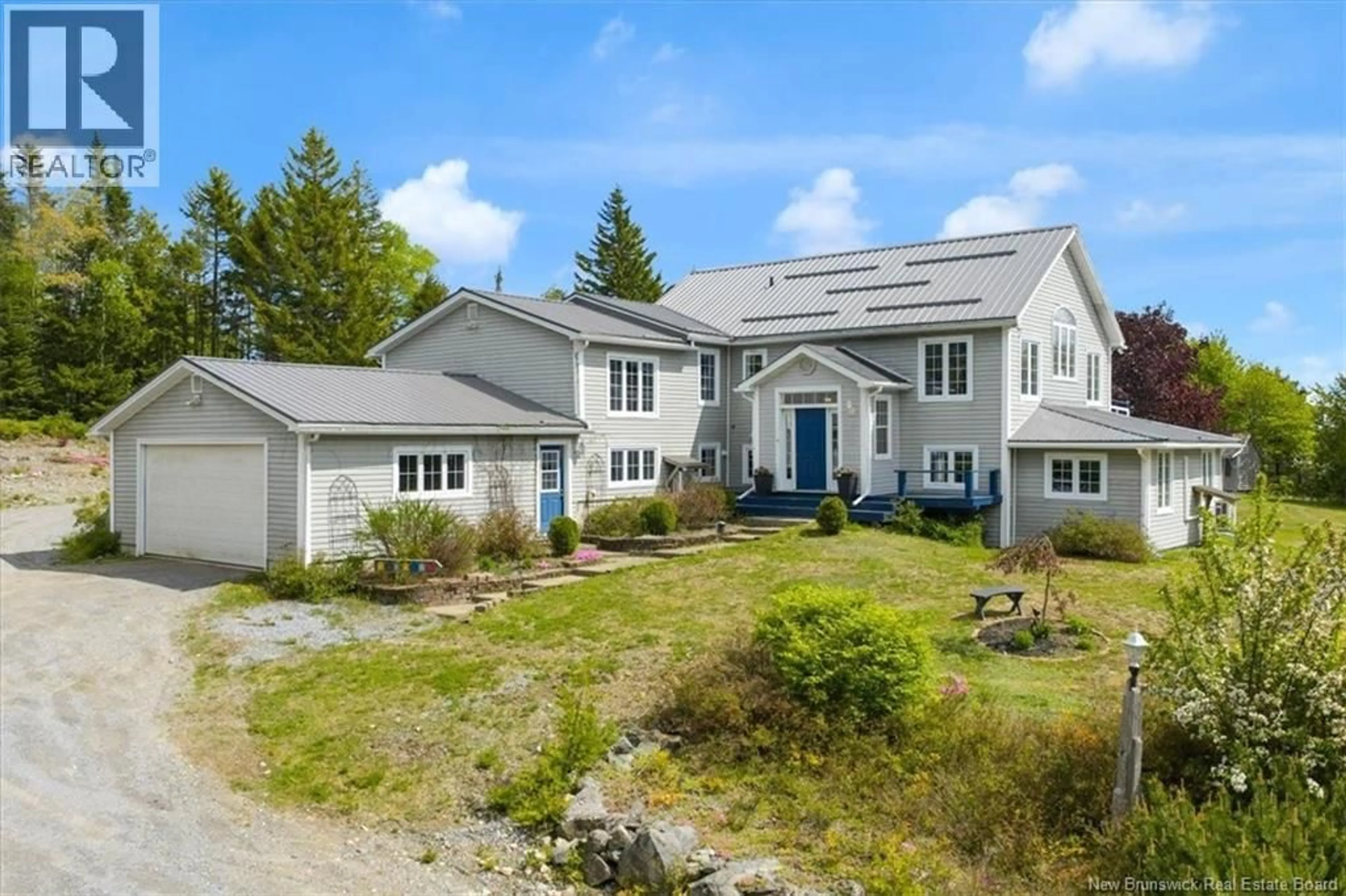 A pic from outside/outdoor area/front of a property/back of a property/a pic from drone, street for 86 SOUTHRIDGE ROAD, Rothesay New Brunswick E2S1C5