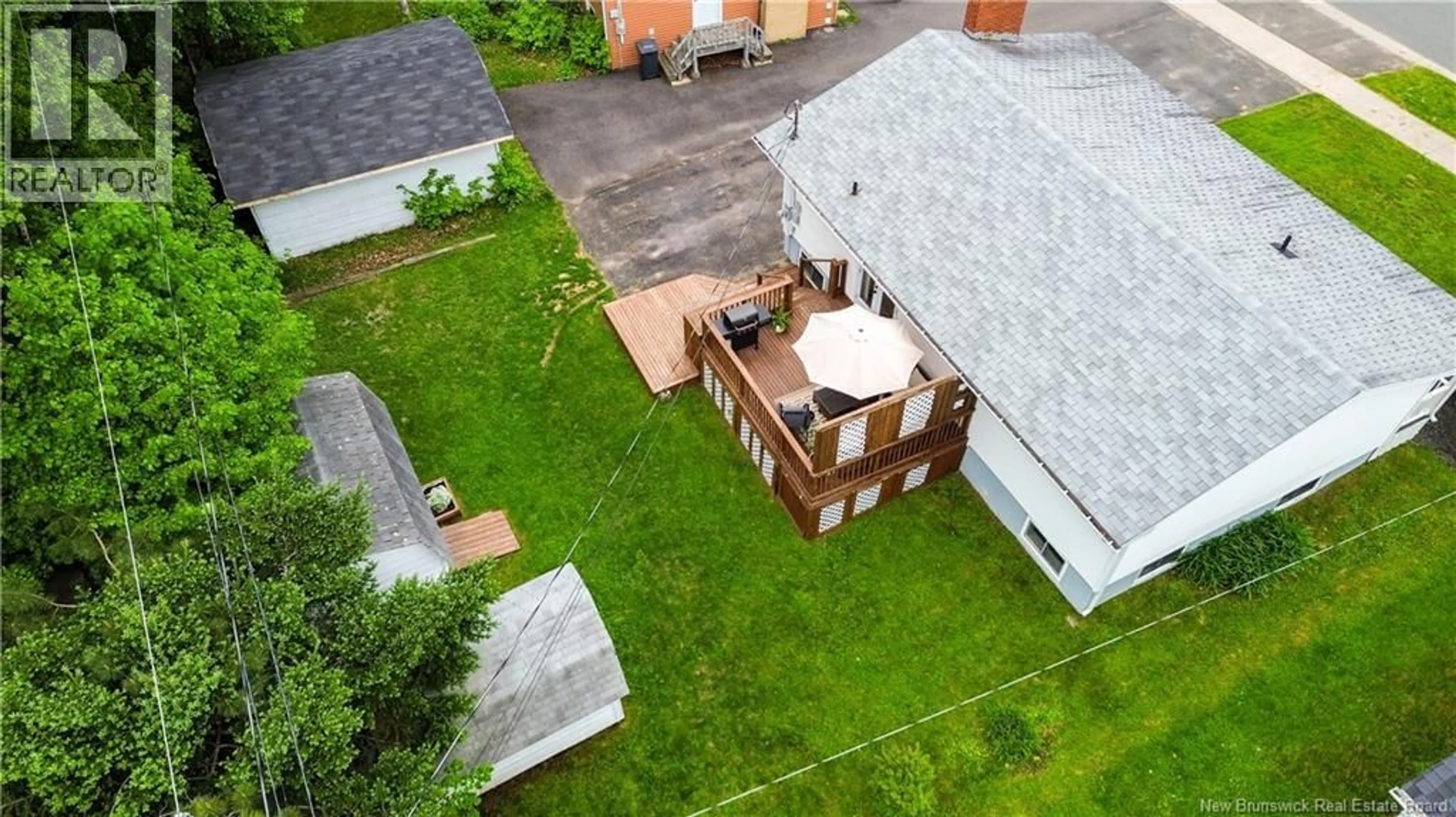 A pic from outside/outdoor area/front of a property/back of a property/a pic from drone, street for 8 GRANT STREET, Fredericton New Brunswick E3A4S5