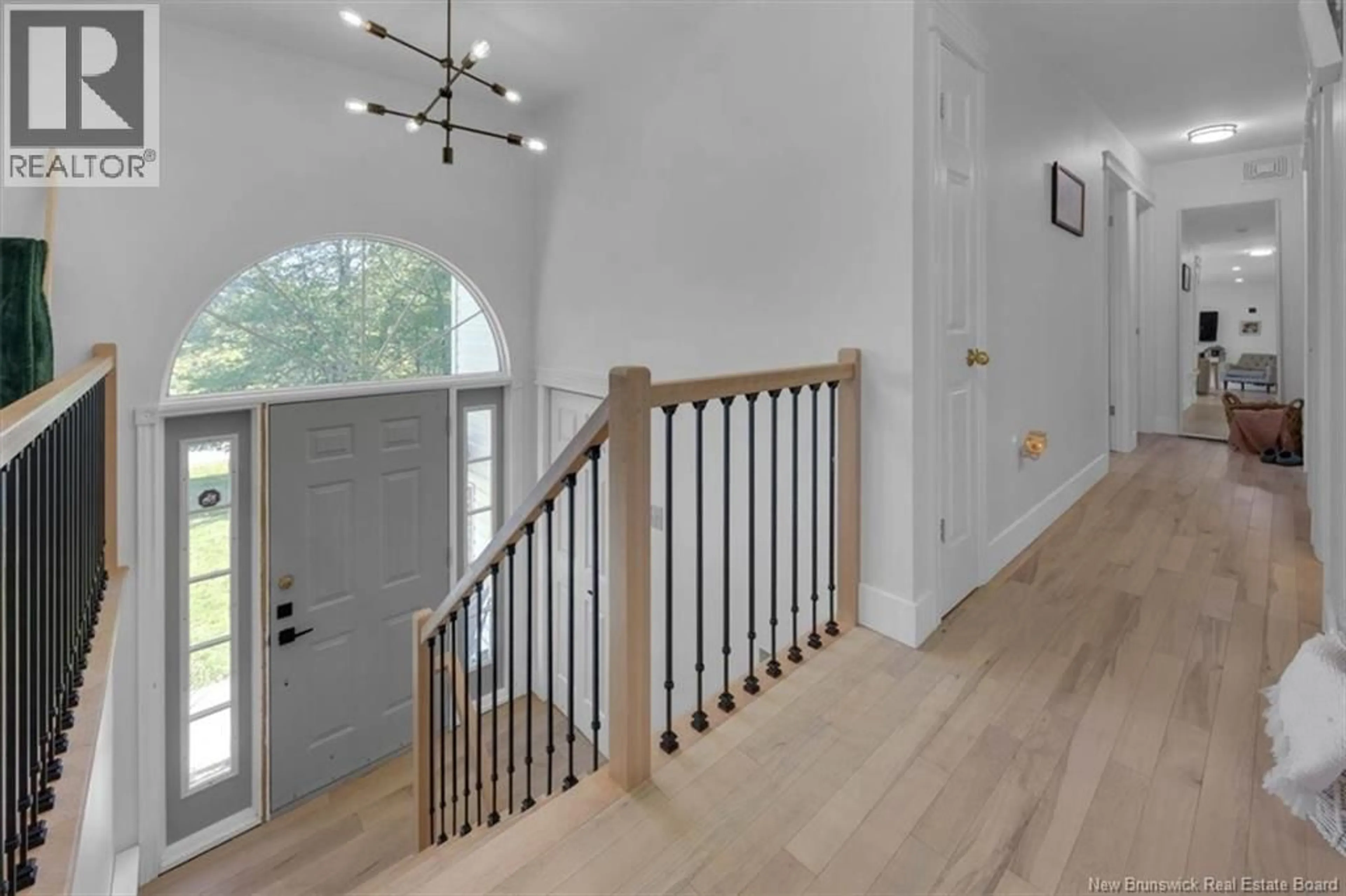 Indoor entryway for 3 REGAL DRIVE, Quispamsis New Brunswick E2G1Y5