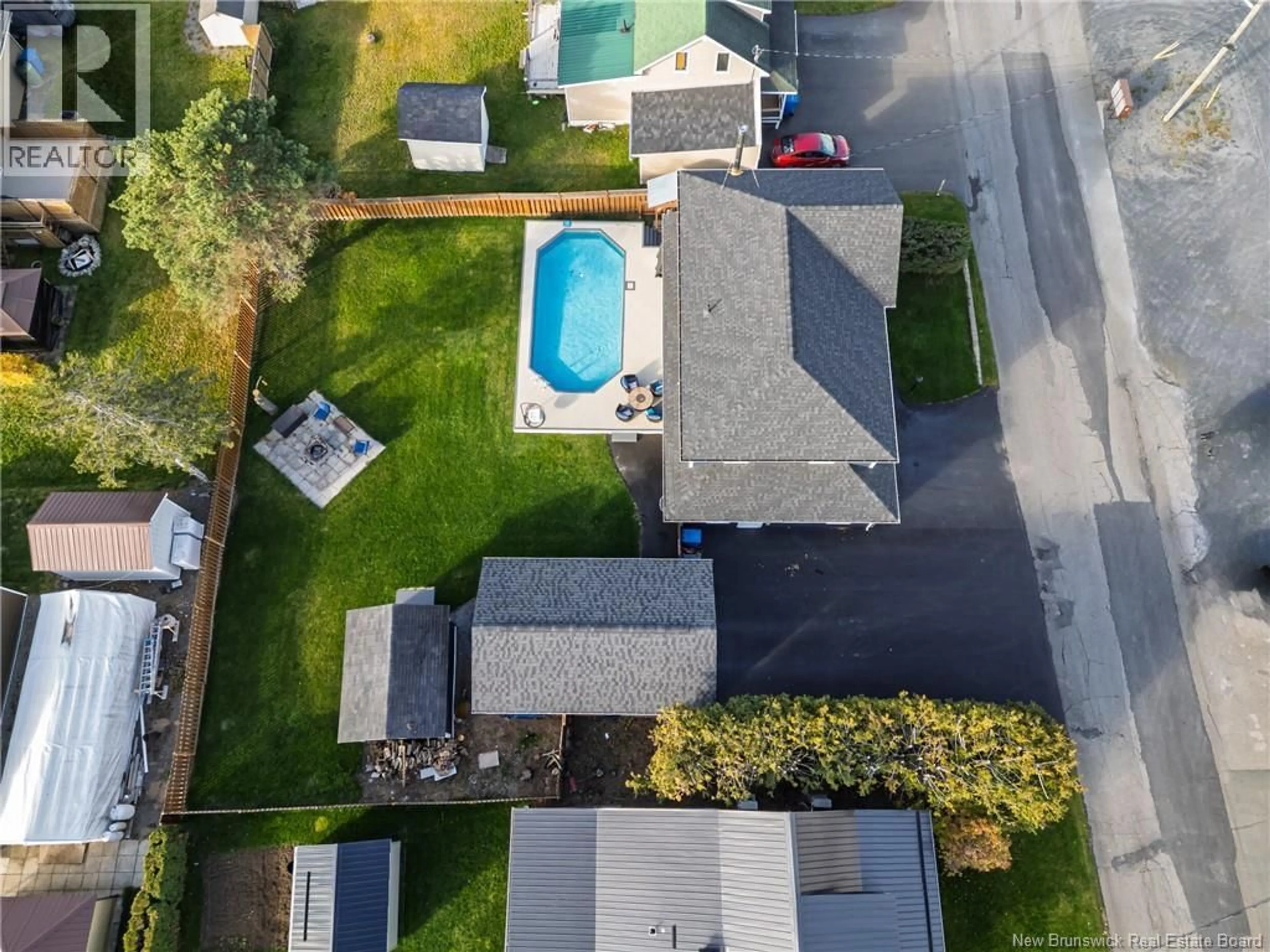 A pic from outside/outdoor area/front of a property/back of a property/a pic from drone, street for 75 DELANEY STREET, Grand-Sault/Grand Falls New Brunswick E3Y1A6
