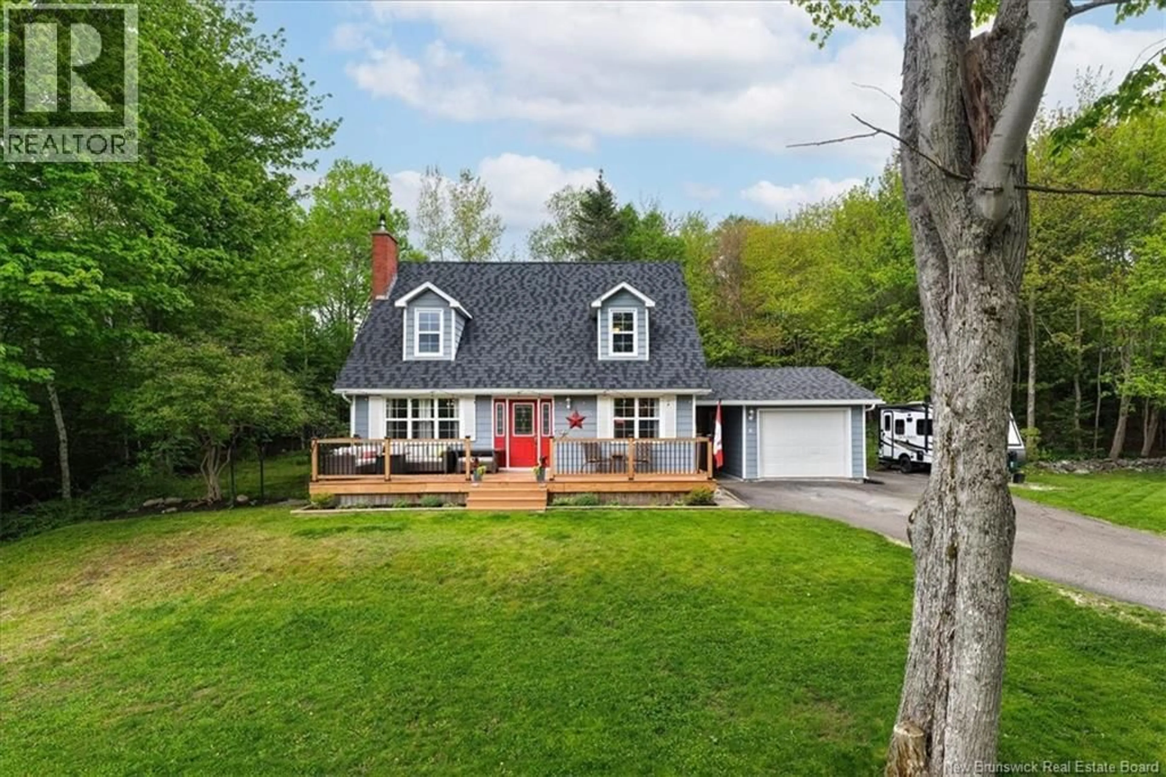 A pic from outside/outdoor area/front of a property/back of a property/a pic from drone, street for 6 CRESTWOOD DRIVE, Rothesay New Brunswick E2E5H4