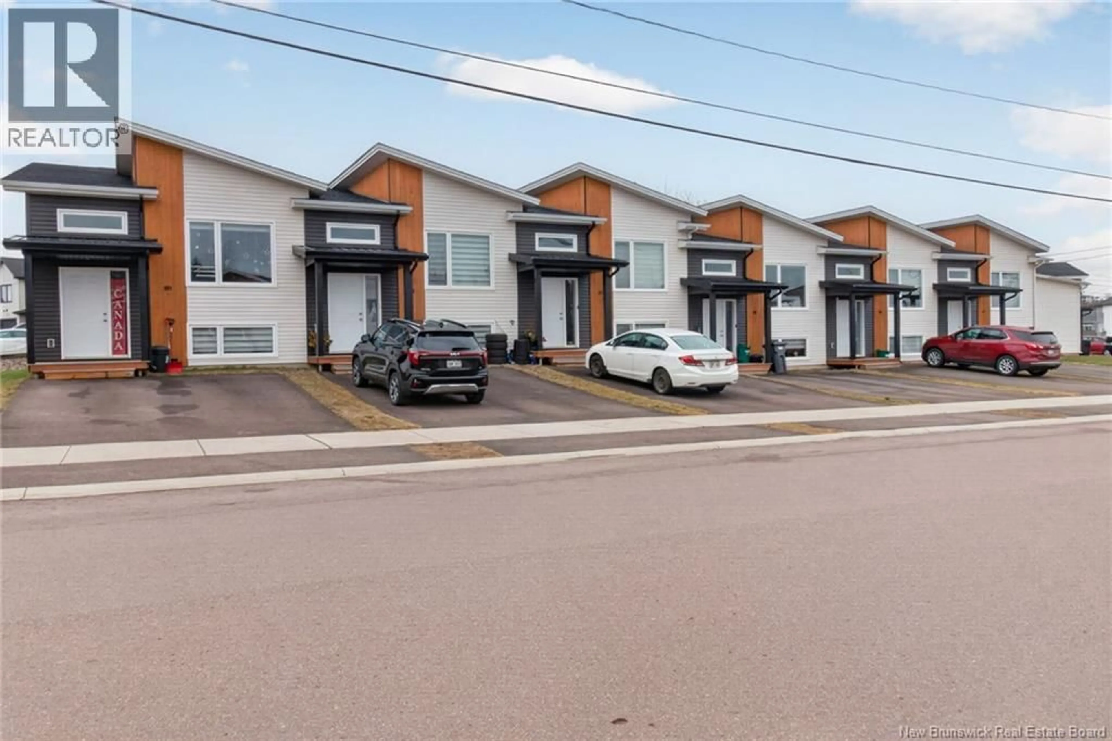 Unknown for 101 NORBERT, Dieppe New Brunswick E1A8R4