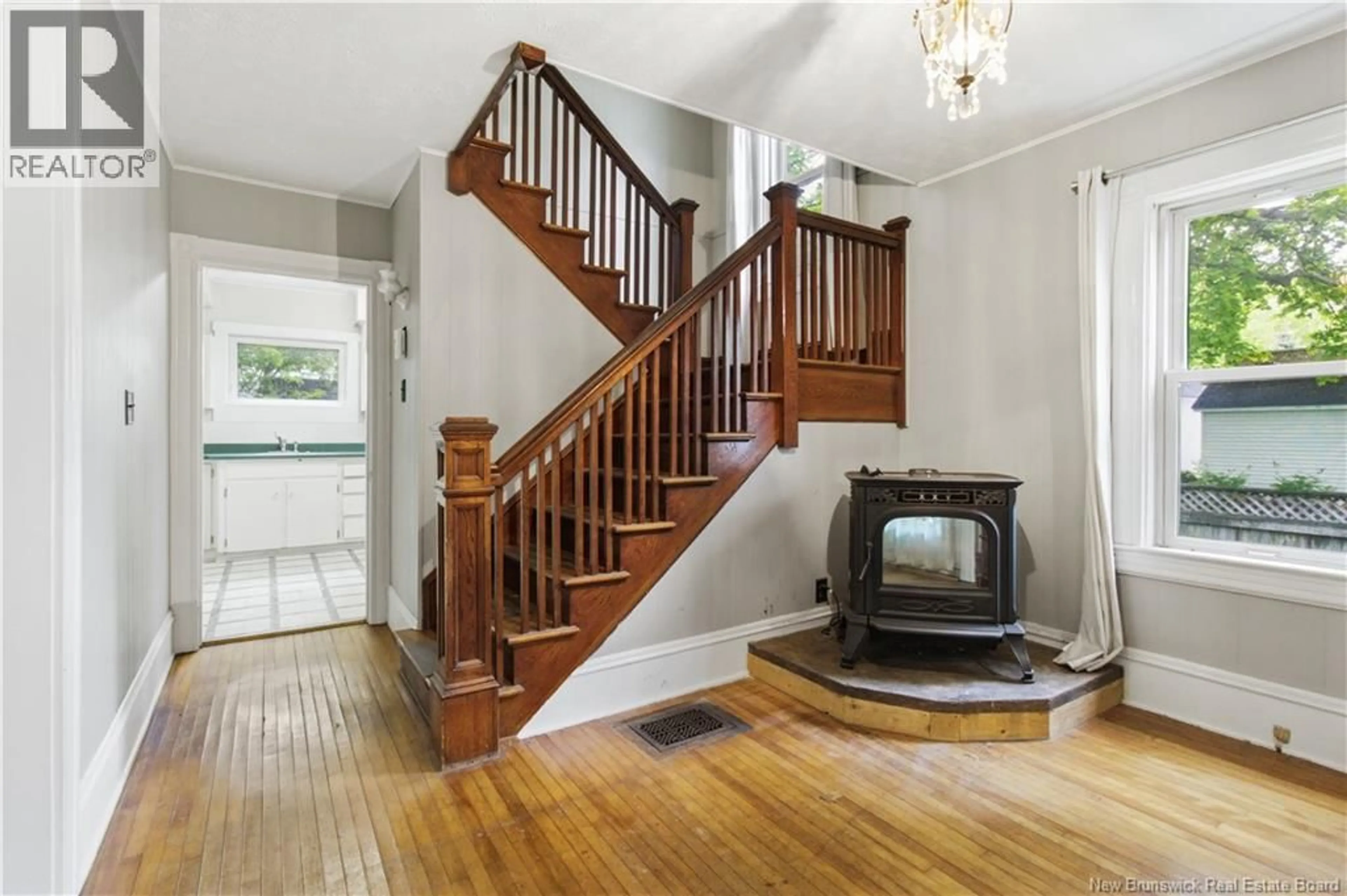Indoor foyer for 773 PRINCE STREET, Fredericton New Brunswick E3A3H2