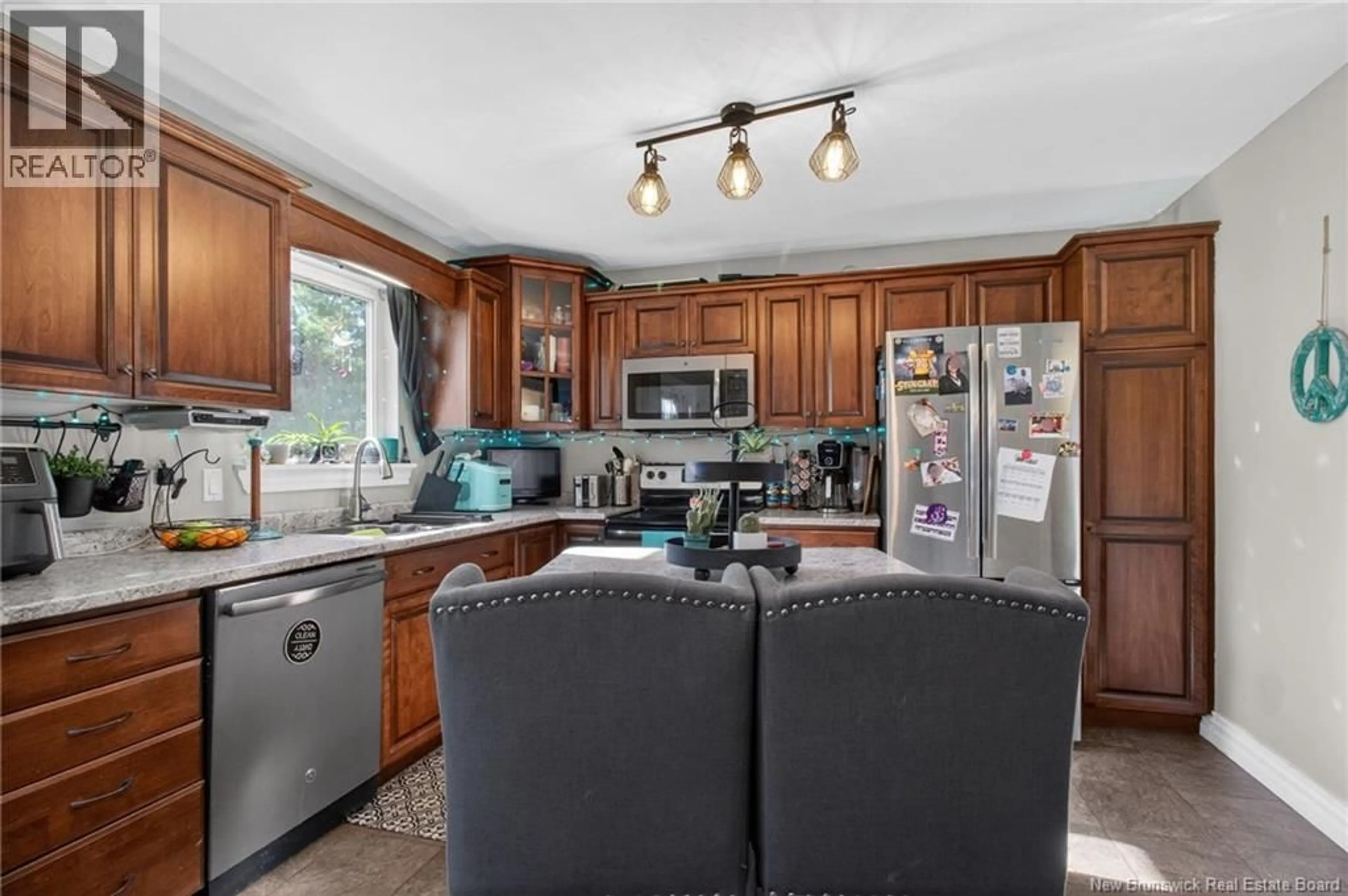 Open concept kitchen, unknown for 19 NAPLES DRIVE, Moncton New Brunswick E1G0T5