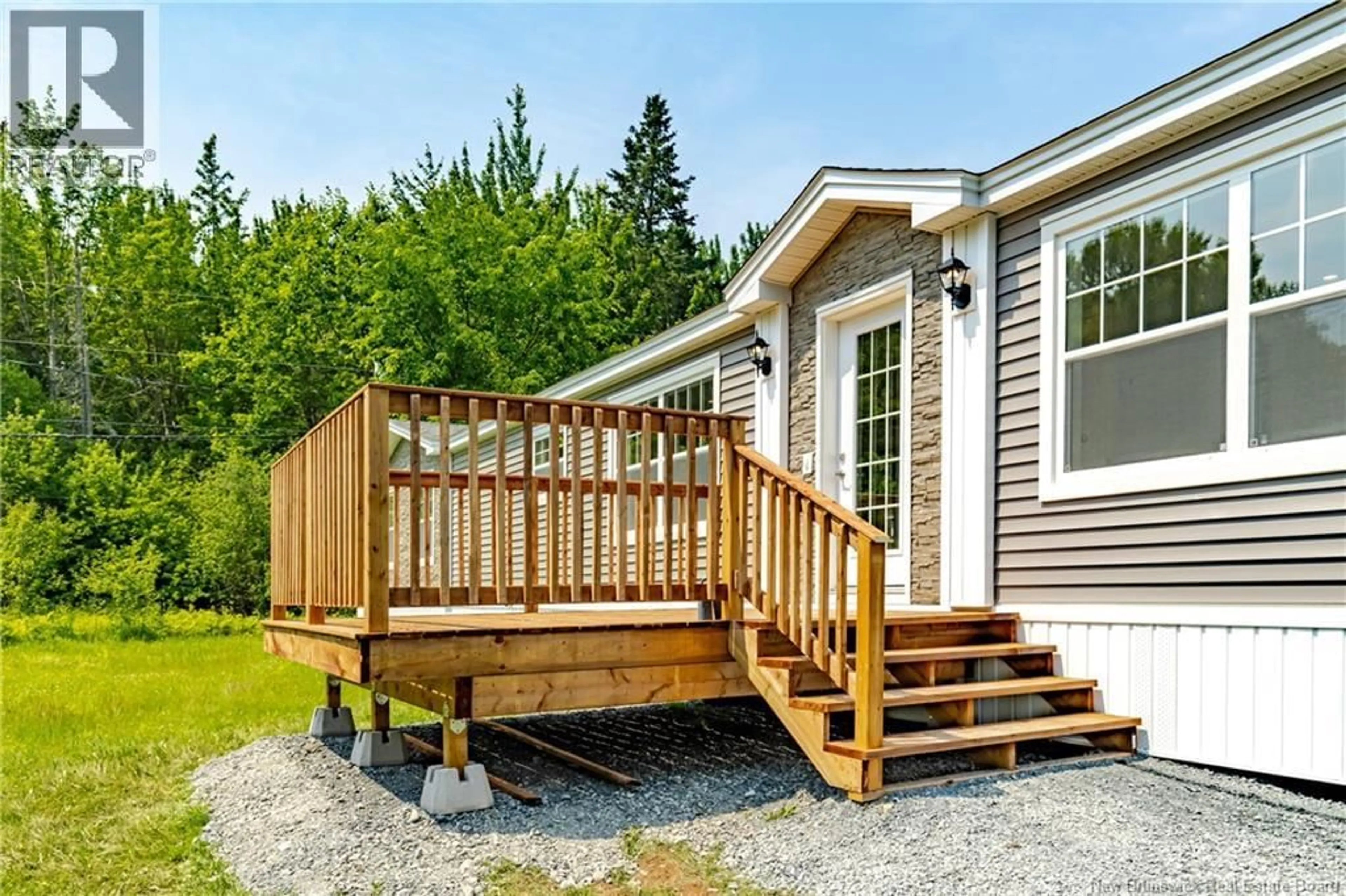 Home with vinyl exterior material, street for 43 NORTHRUP CRESCENT, Lincoln New Brunswick E3B6T8