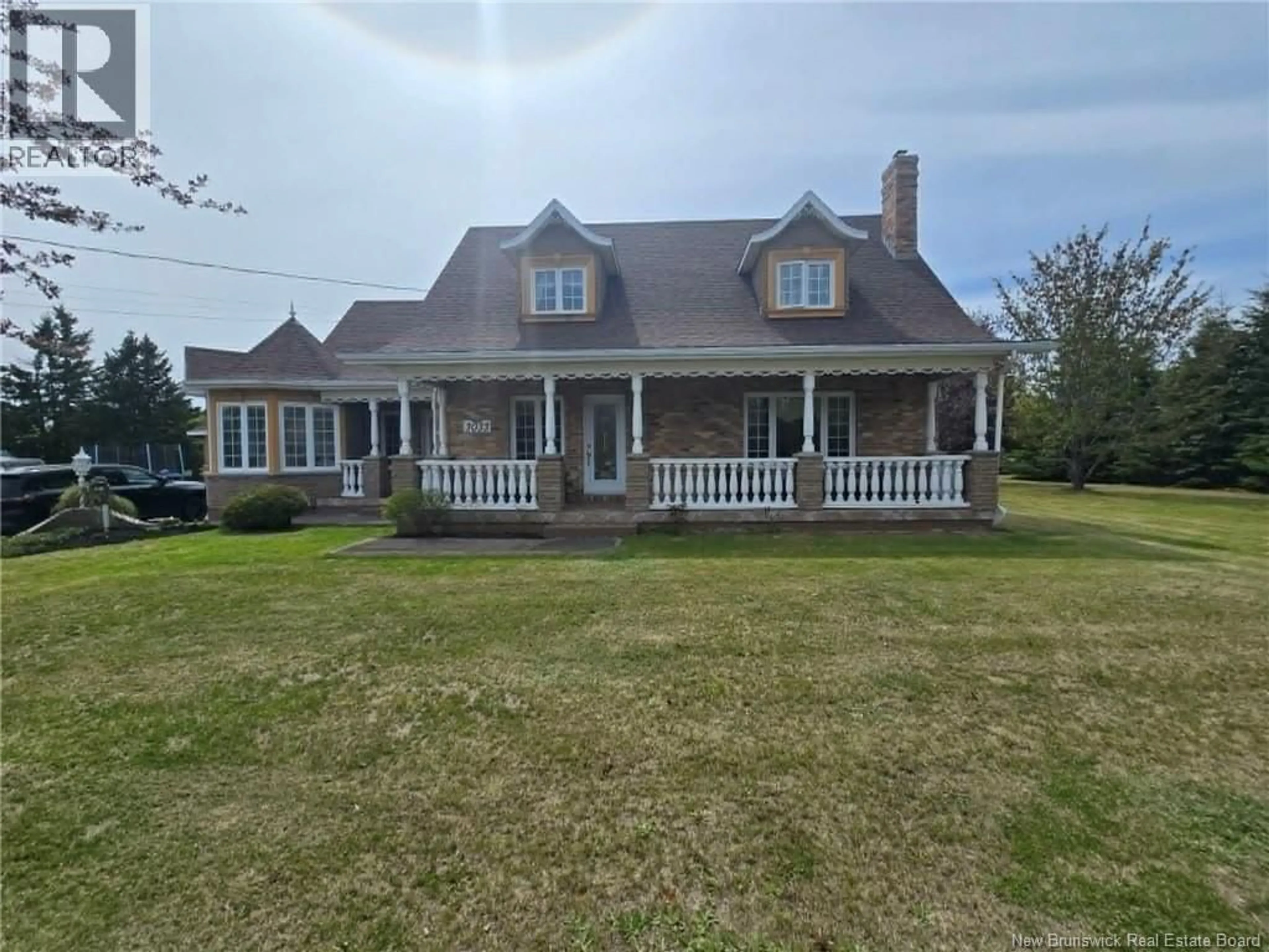 A pic from outside/outdoor area/front of a property/back of a property/a pic from drone, unknown for 3033 ST LAURENT, Saint-Laurent New Brunswick E8K3K3