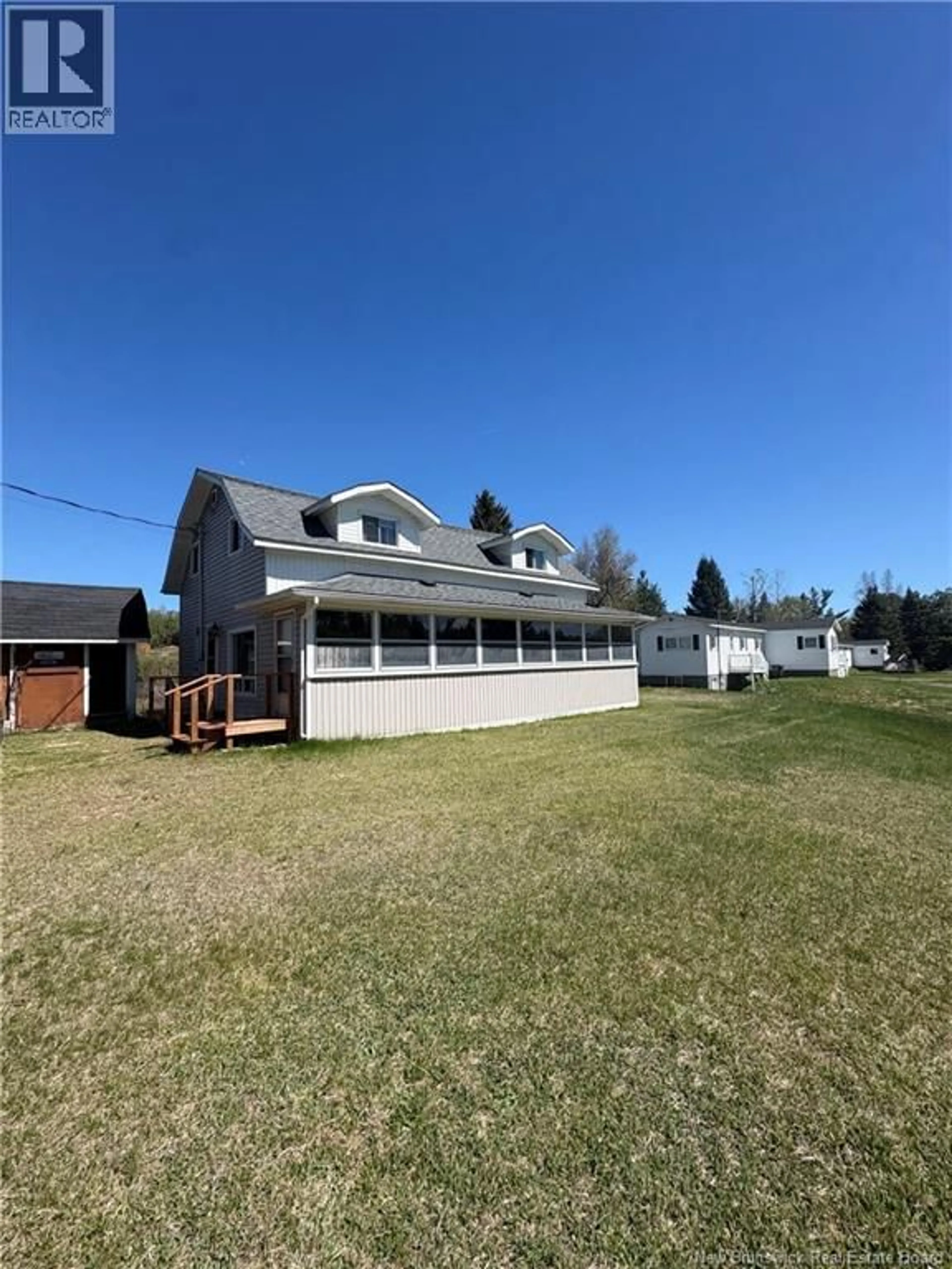 A pic from outside/outdoor area/front of a property/back of a property/a pic from drone, unknown for 1076 HOWARD RD, Howard New Brunswick E9B2E7