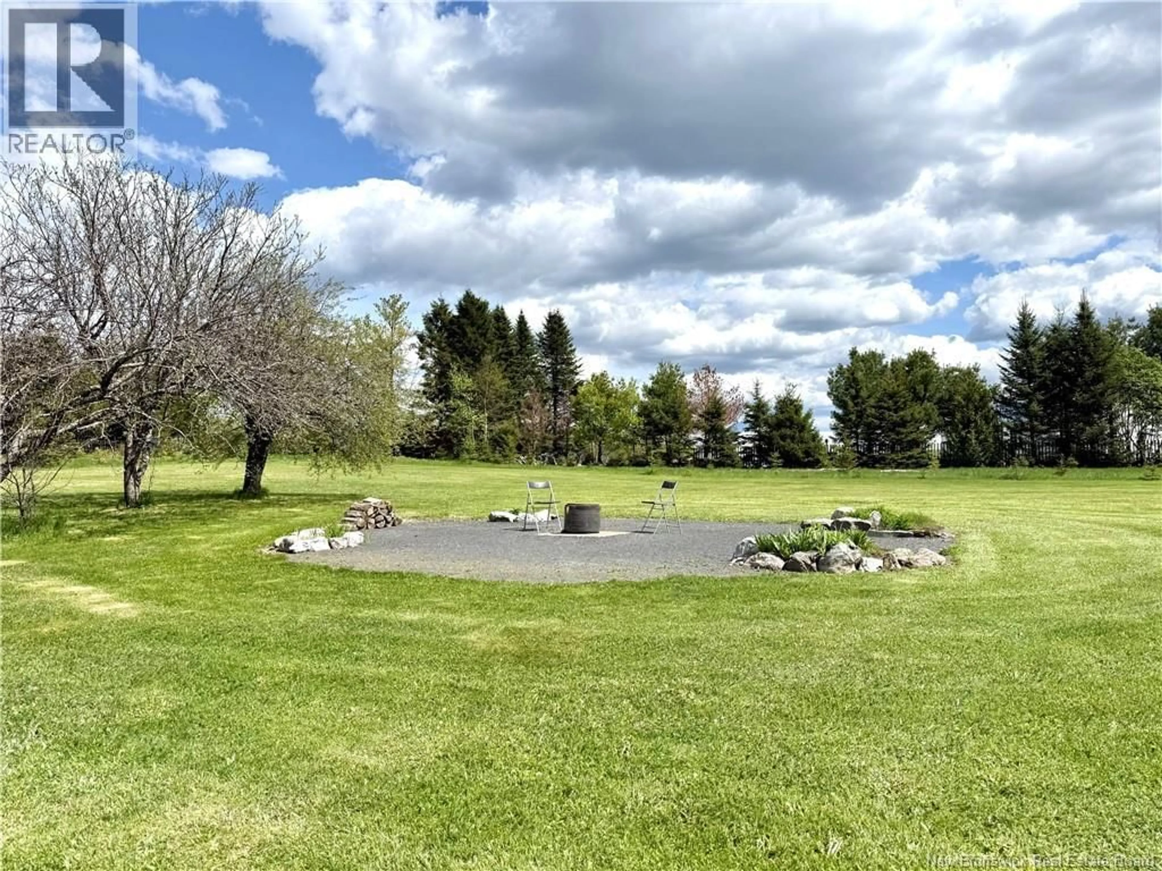 A pic from outside/outdoor area/front of a property/back of a property/a pic from drone, water/lake/river/ocean view for 133 CHEMIN F. BERNIER ROAD, Saint-Joseph-De-Madawaska New Brunswick E7B2M7