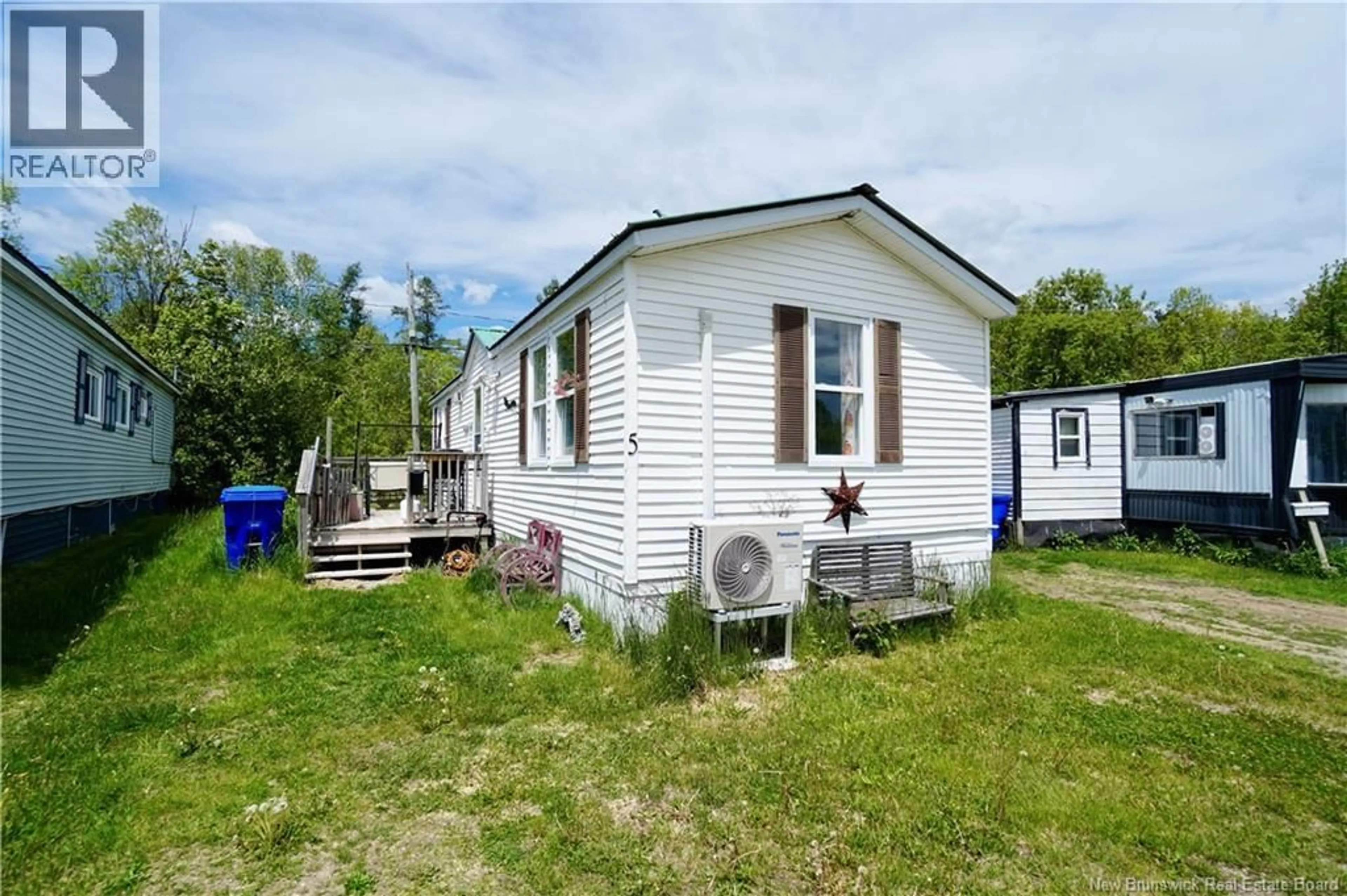 Shed for 5A EDGEWOOD STREET, St. Stephen New Brunswick E3L3C3