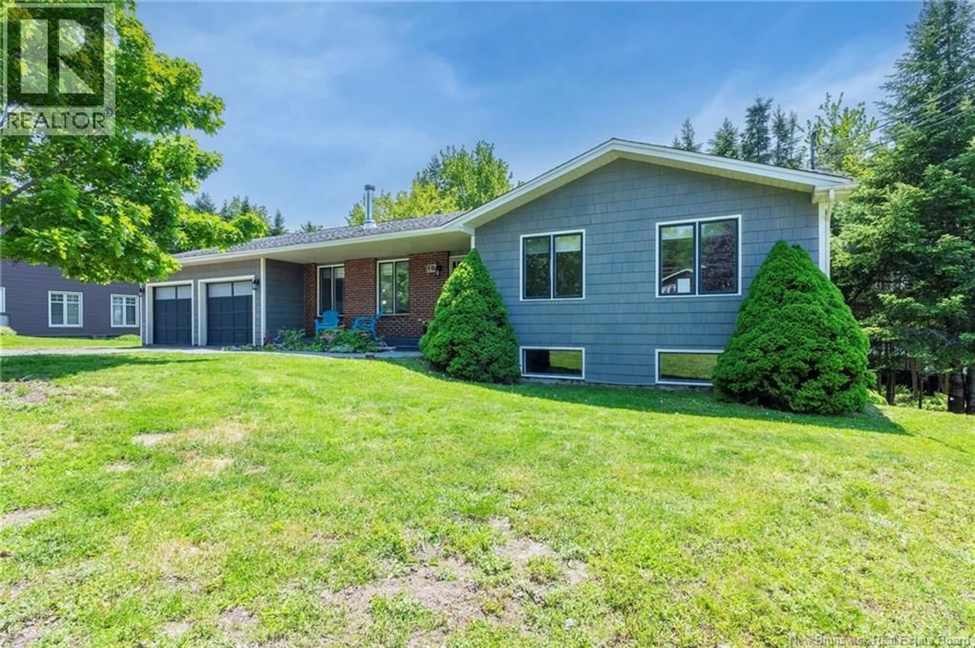 Home with vinyl exterior material, unknown for 10 EYDIE DRIVE, Rothesay New Brunswick E2E4K2