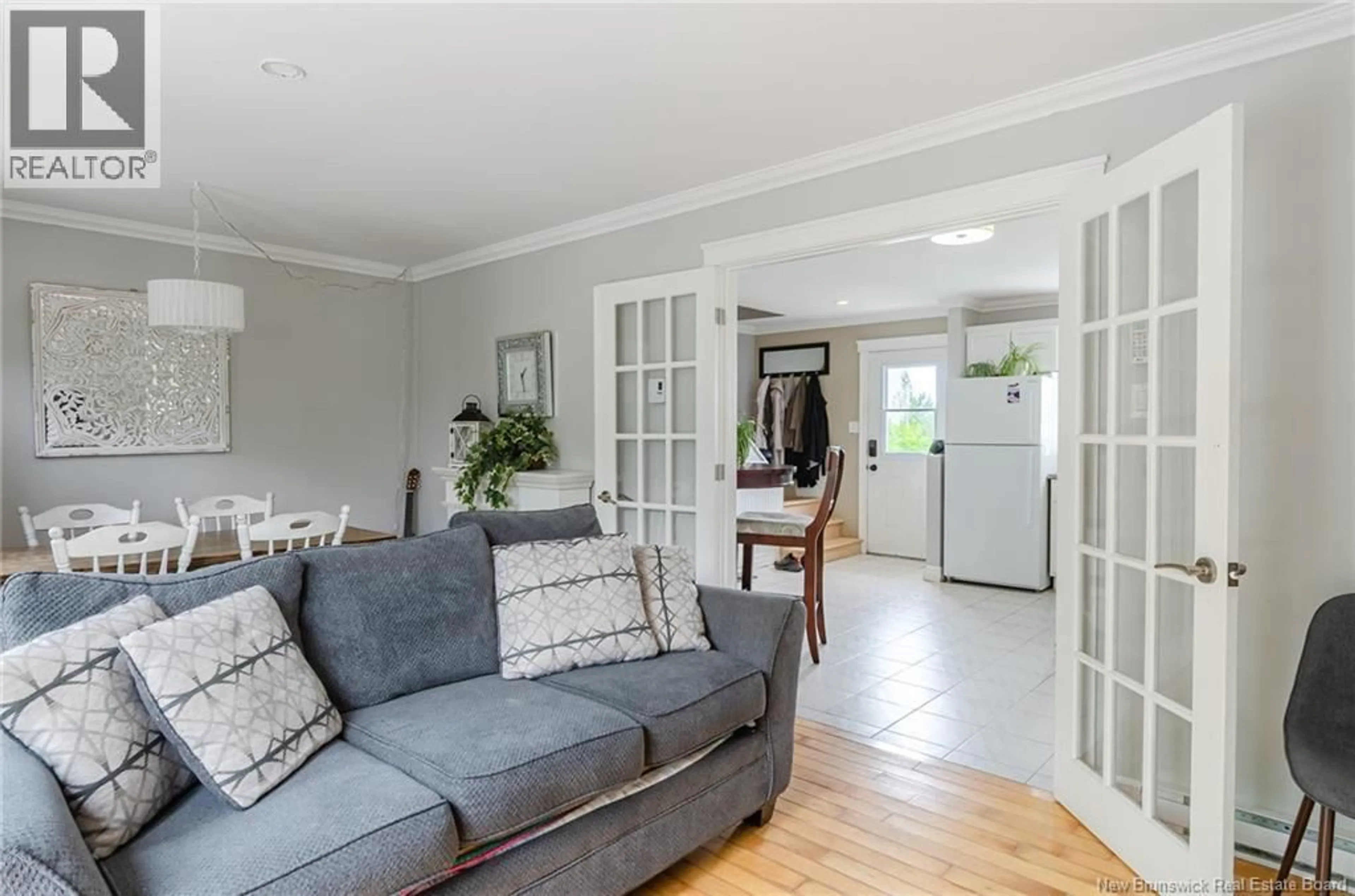 Living room with furniture, unknown for 40 ST ANNE STREET, Saint John New Brunswick E2J3X2