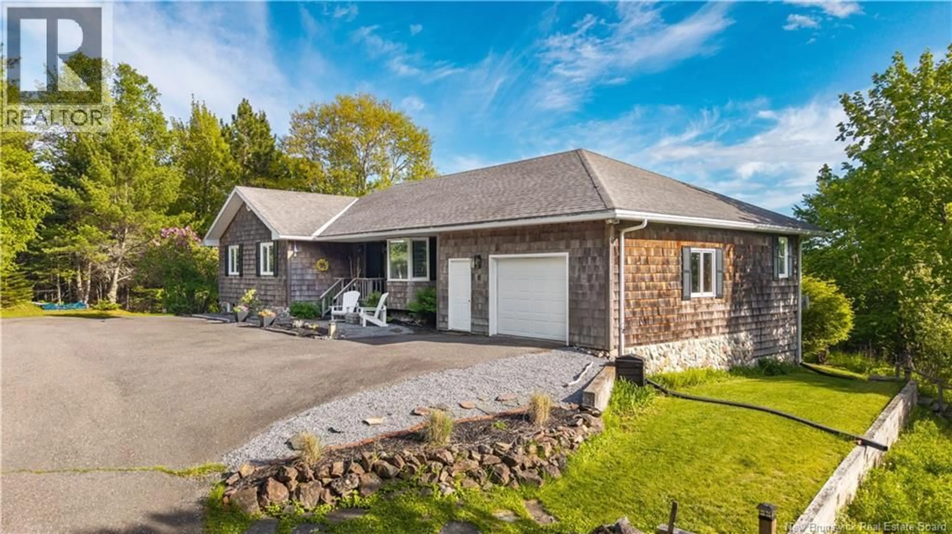 Home with vinyl exterior material, street for 11 MCLAREN DRIVE, Chamcook New Brunswick E5B3E3