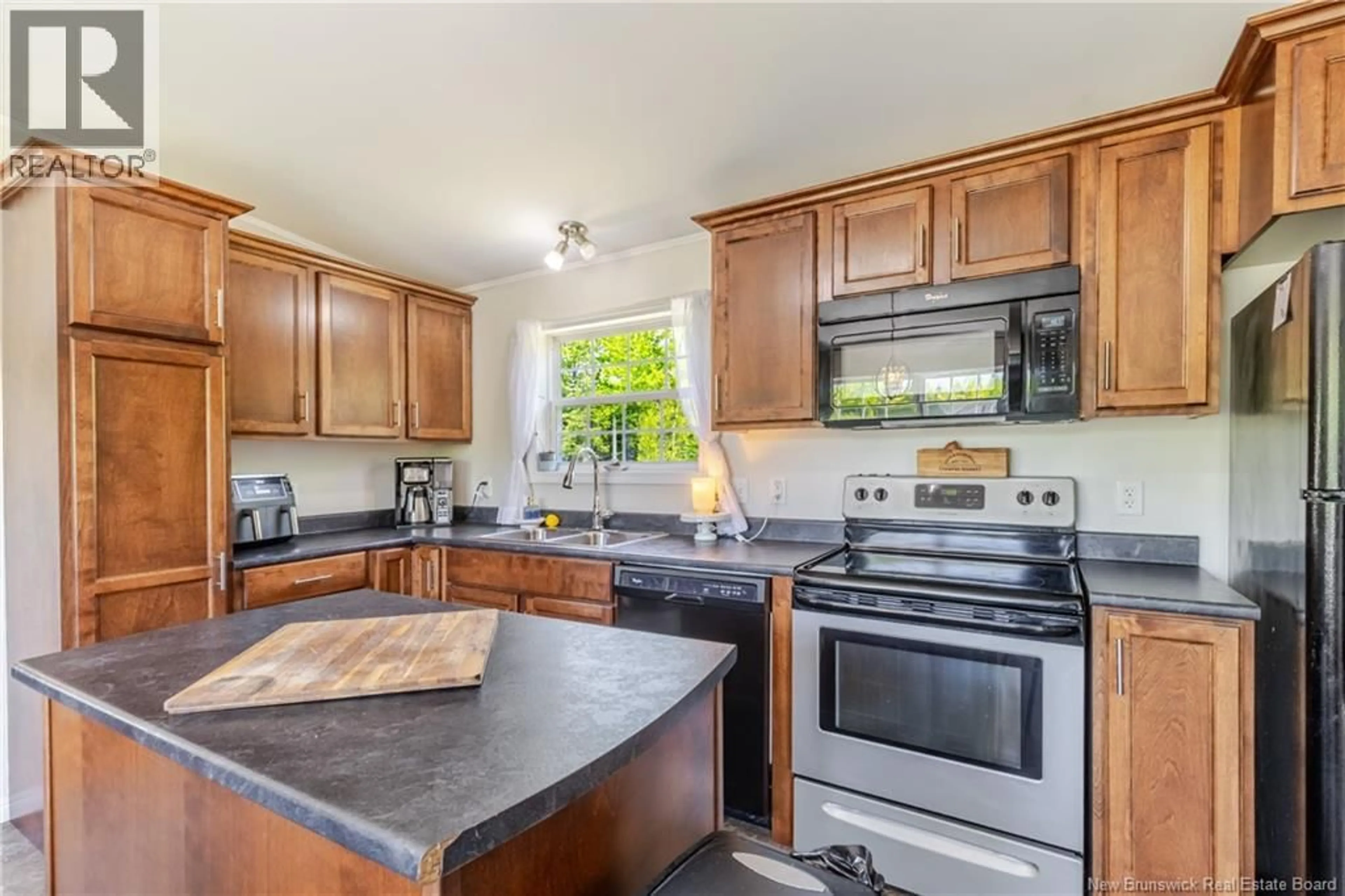 Standard kitchen, ceramic/tile floor for 47 CLARA STREET, Rusagonis New Brunswick E3B0T8