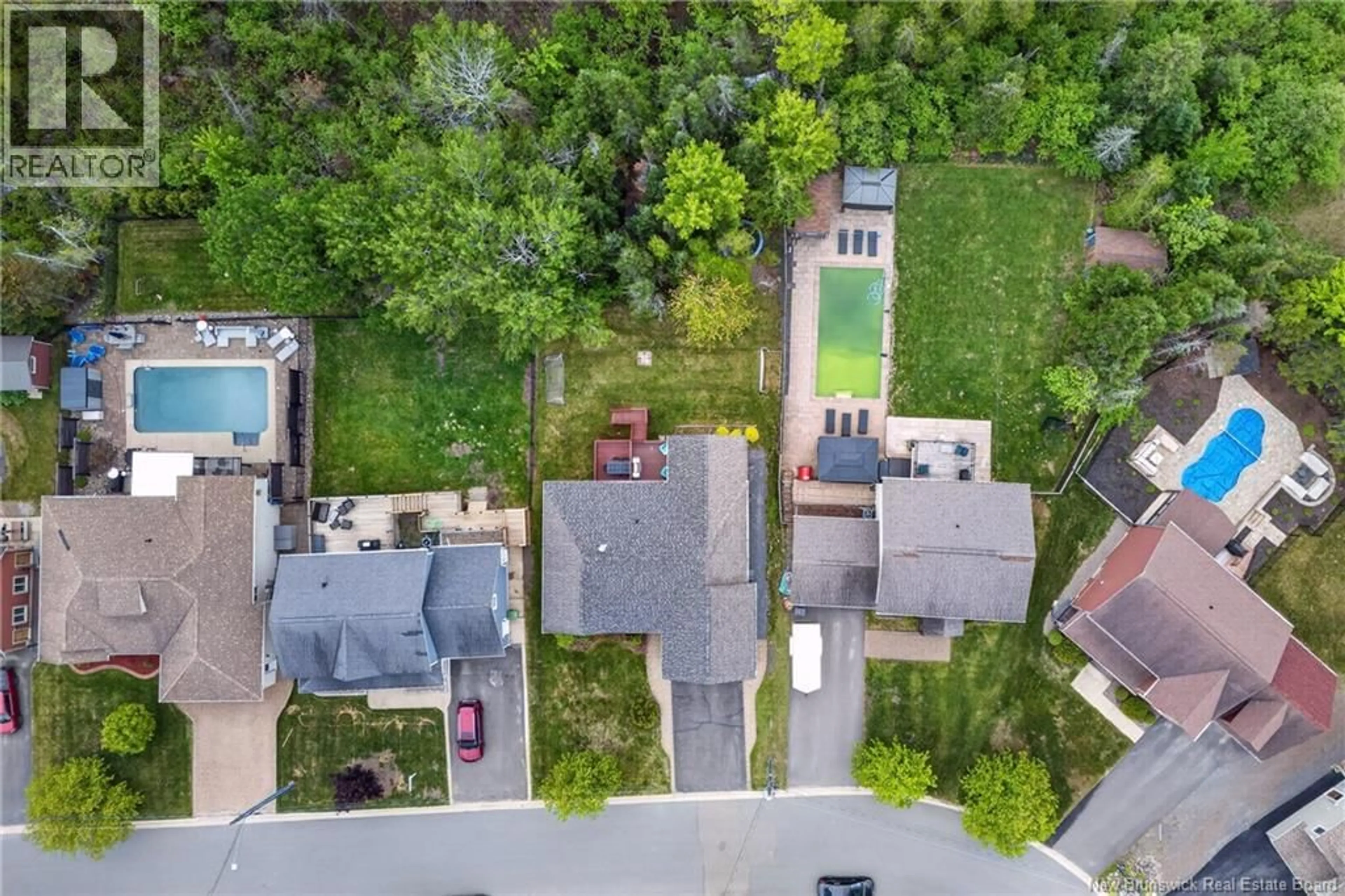 A pic from outside/outdoor area/front of a property/back of a property/a pic from drone, street for 30 RED MAPLE COURT, Fredericton New Brunswick E3B0E1