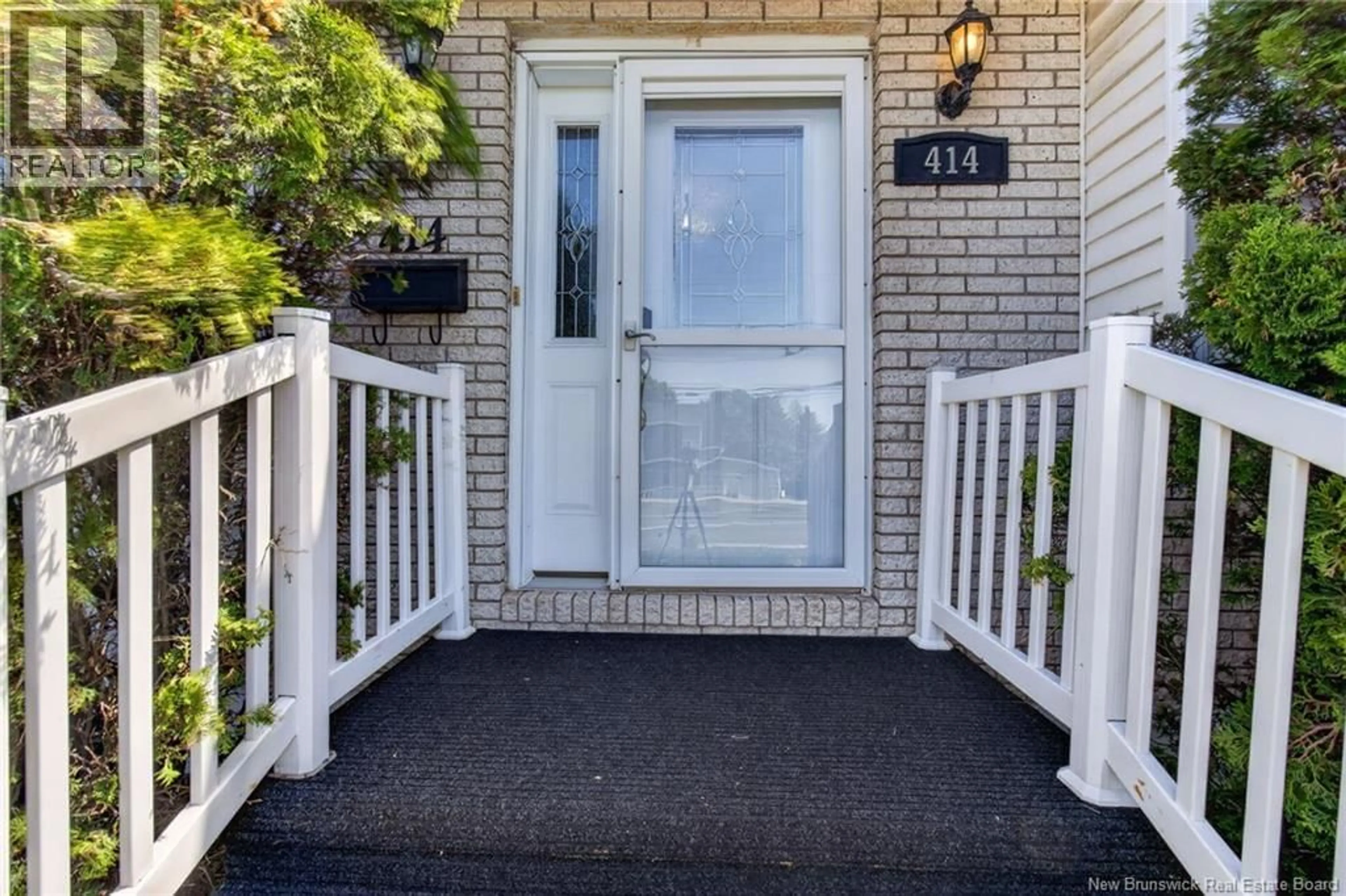 Indoor entryway for 414 AMIRAULT STREET, Dieppe New Brunswick E1A1G3