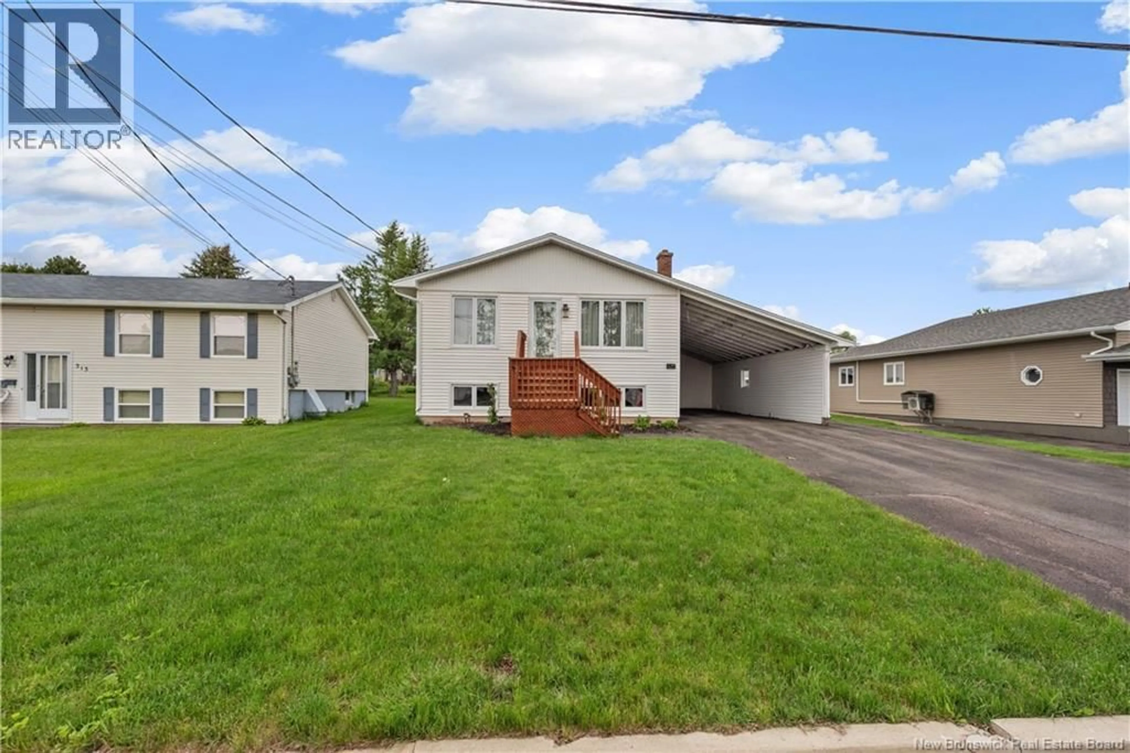 Unknown for 321 GOULD STREET, Dieppe New Brunswick E1A1V2