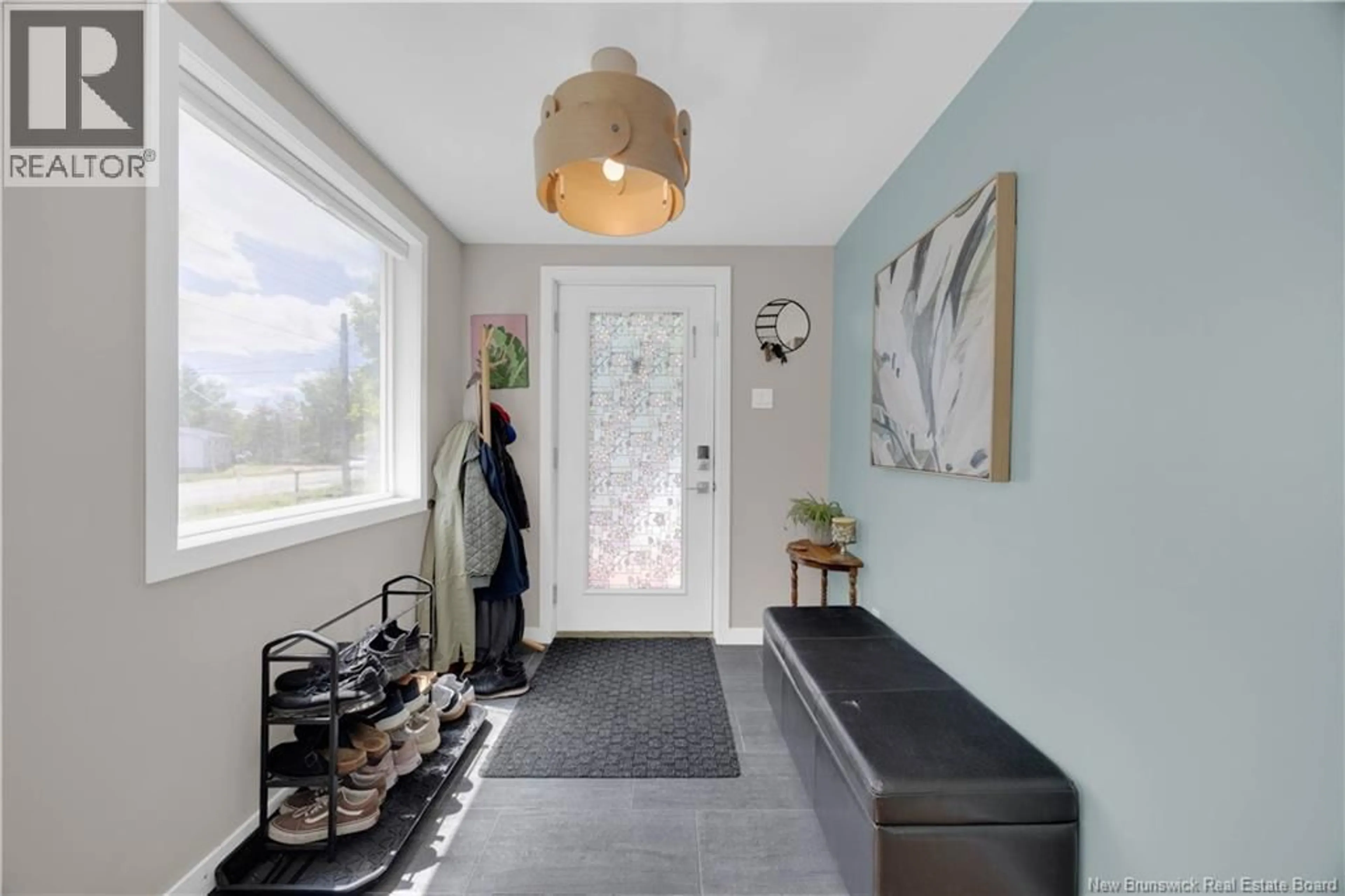 Indoor entryway for 3437 LOCH LOMOND ROAD, Saint John New Brunswick E2N1B7