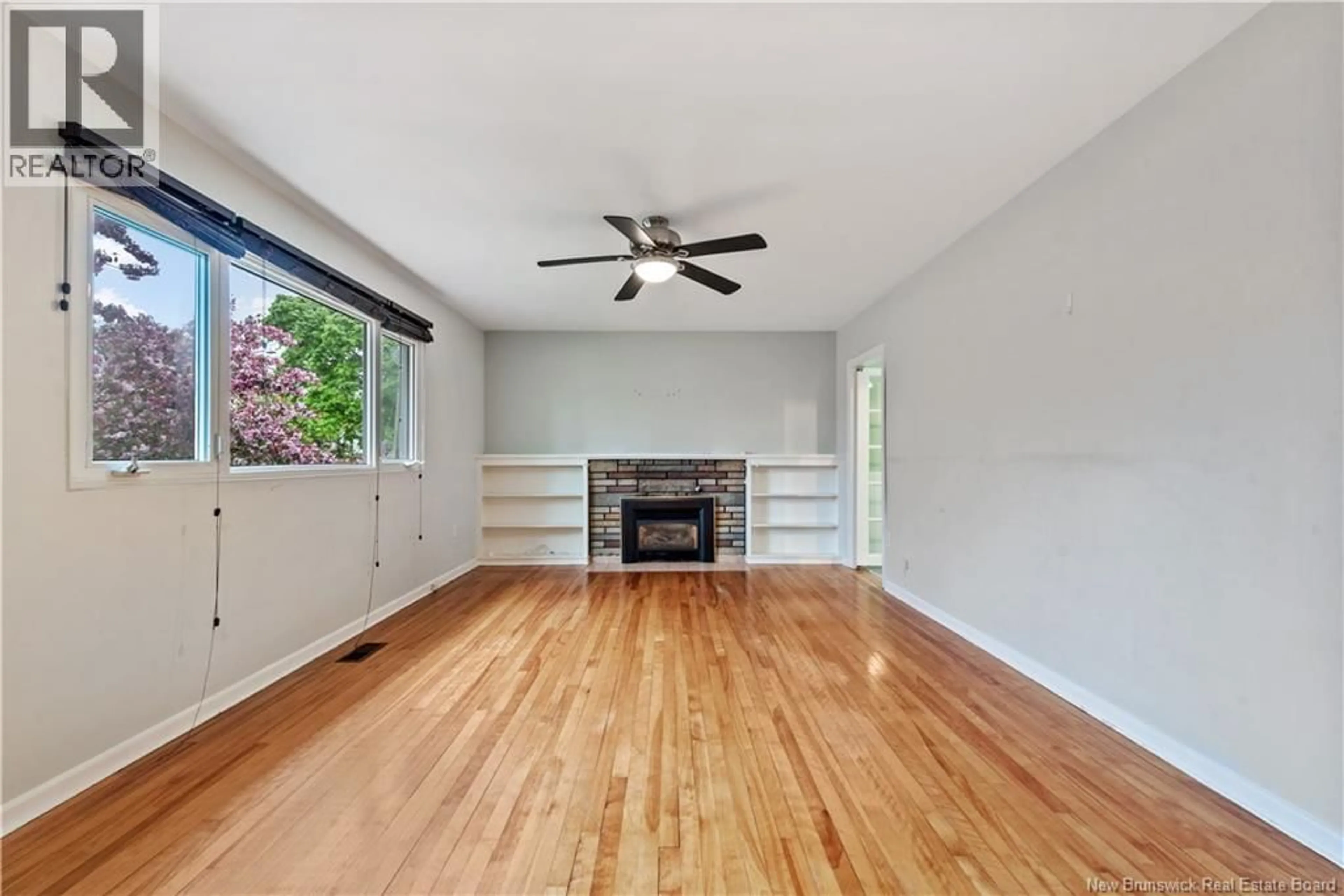 A pic of a room for 82 EIGHTH STREET, Moncton New Brunswick E1E3E9