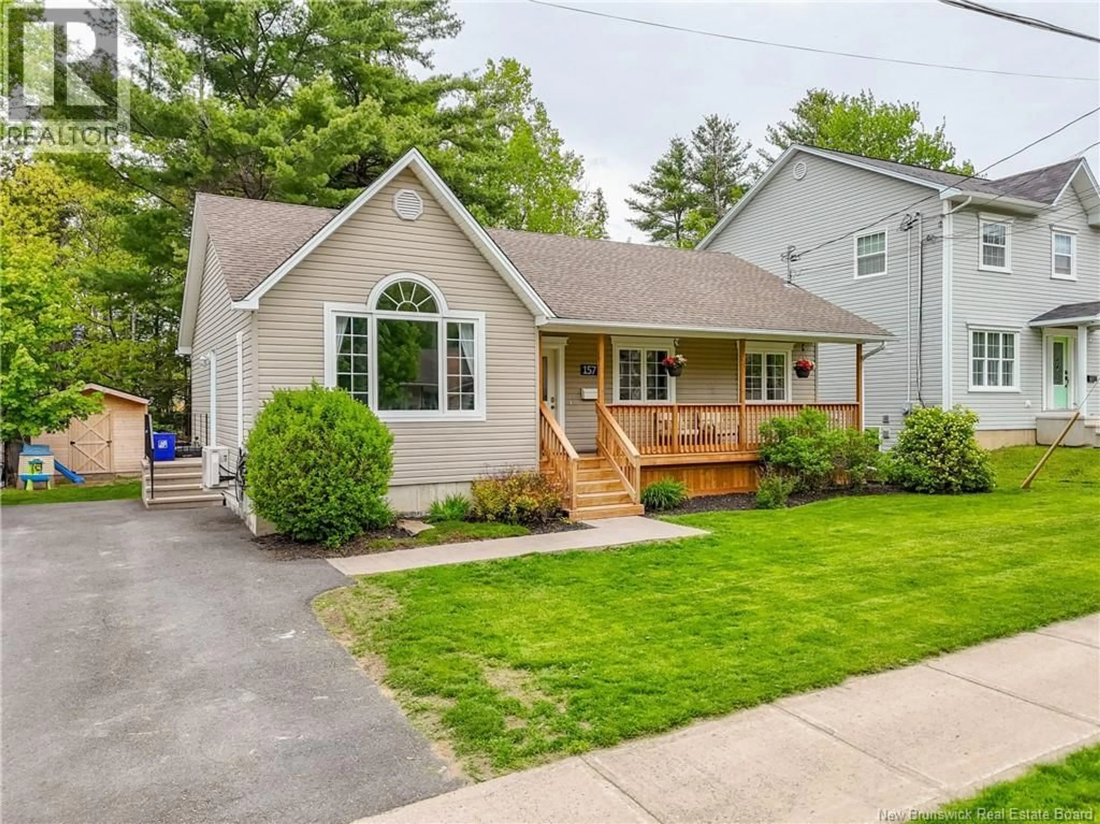 Home with vinyl exterior material, street for 157 BUNKER STREET, Fredericton New Brunswick E3A0T1
