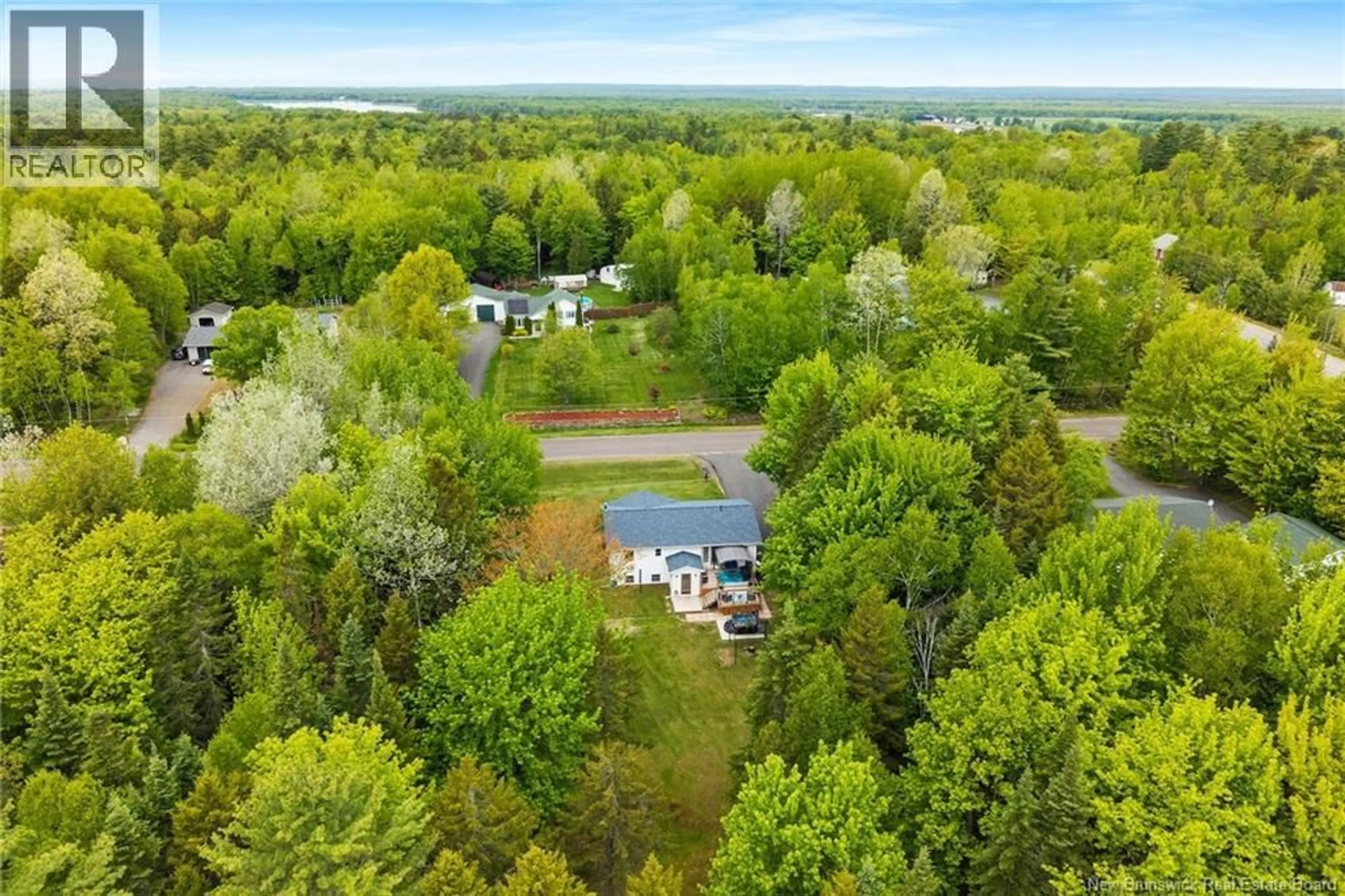 A pic from outside/outdoor area/front of a property/back of a property/a pic from drone, water/lake/river/ocean view for 149 CAMERON DRIVE, Burton New Brunswick E2V3G3
