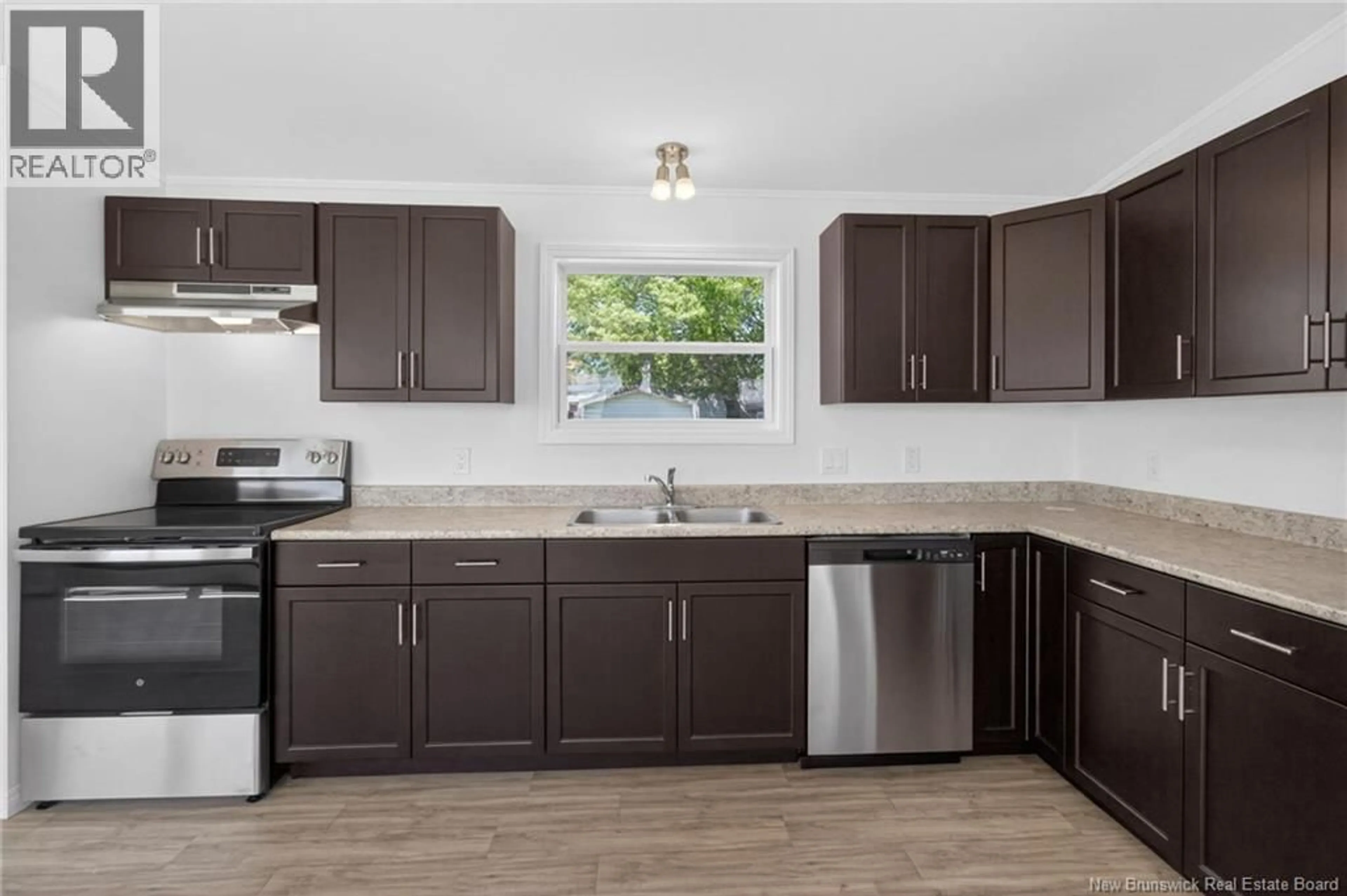 Standard kitchen, unknown for 8 LINDA LANE, Moncton New Brunswick E1E3T8