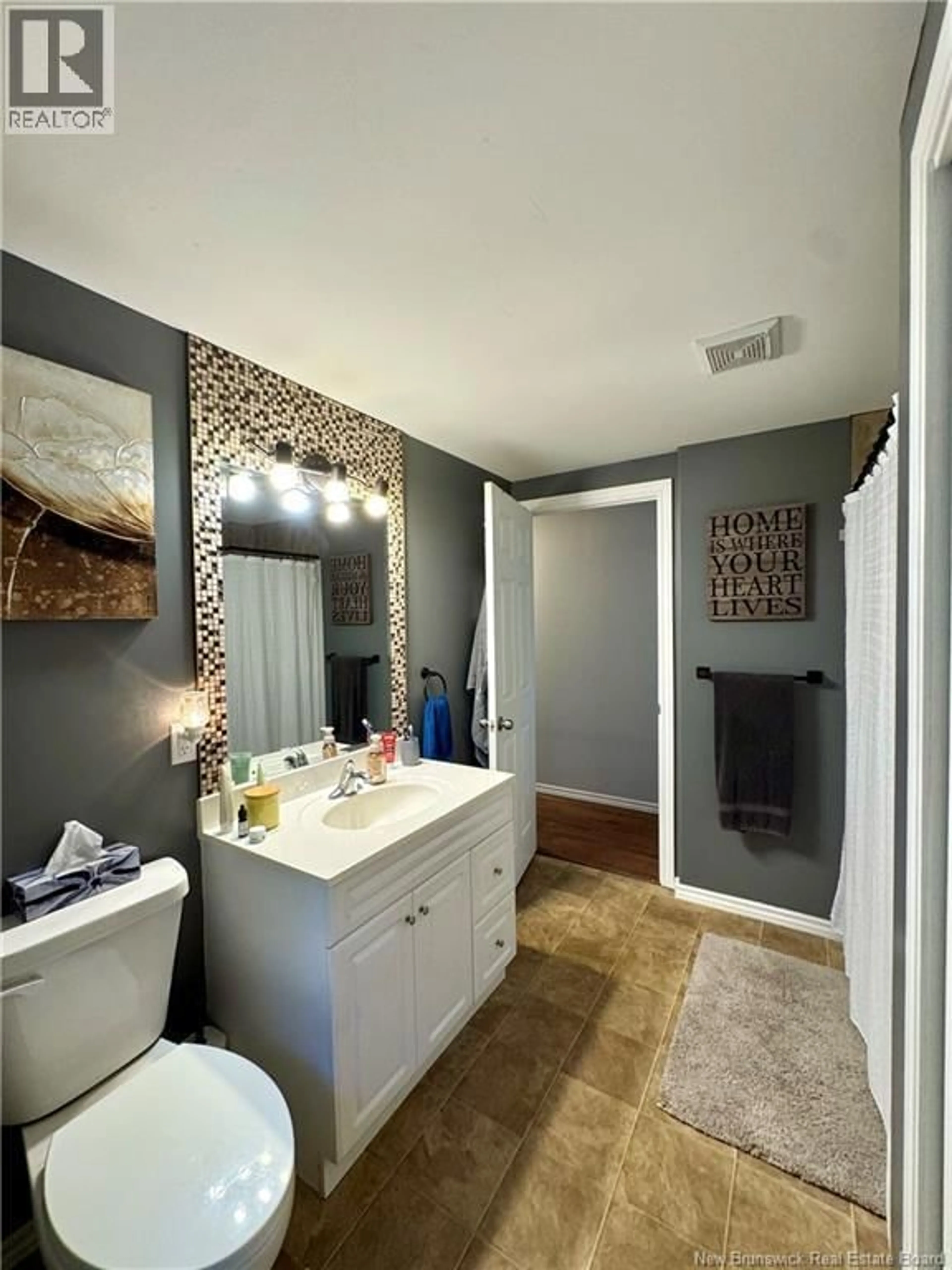 Contemporary bathroom, ceramic/tile floor for 491 MCKINNON ROAD, Miramichi New Brunswick E1V6G5