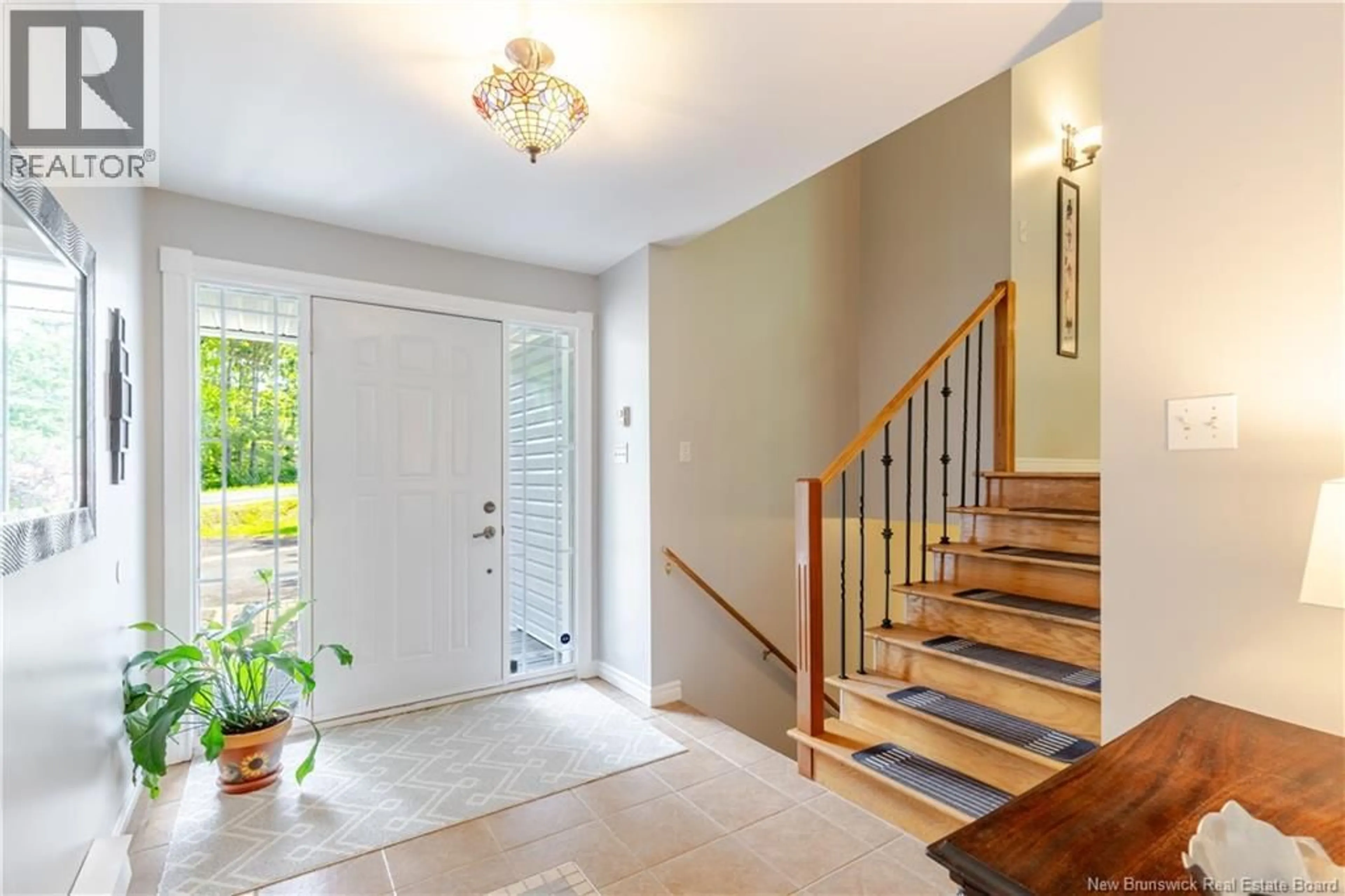 Indoor entryway for 20 MARIE LANE, Fredericton New Brunswick E3A6T5