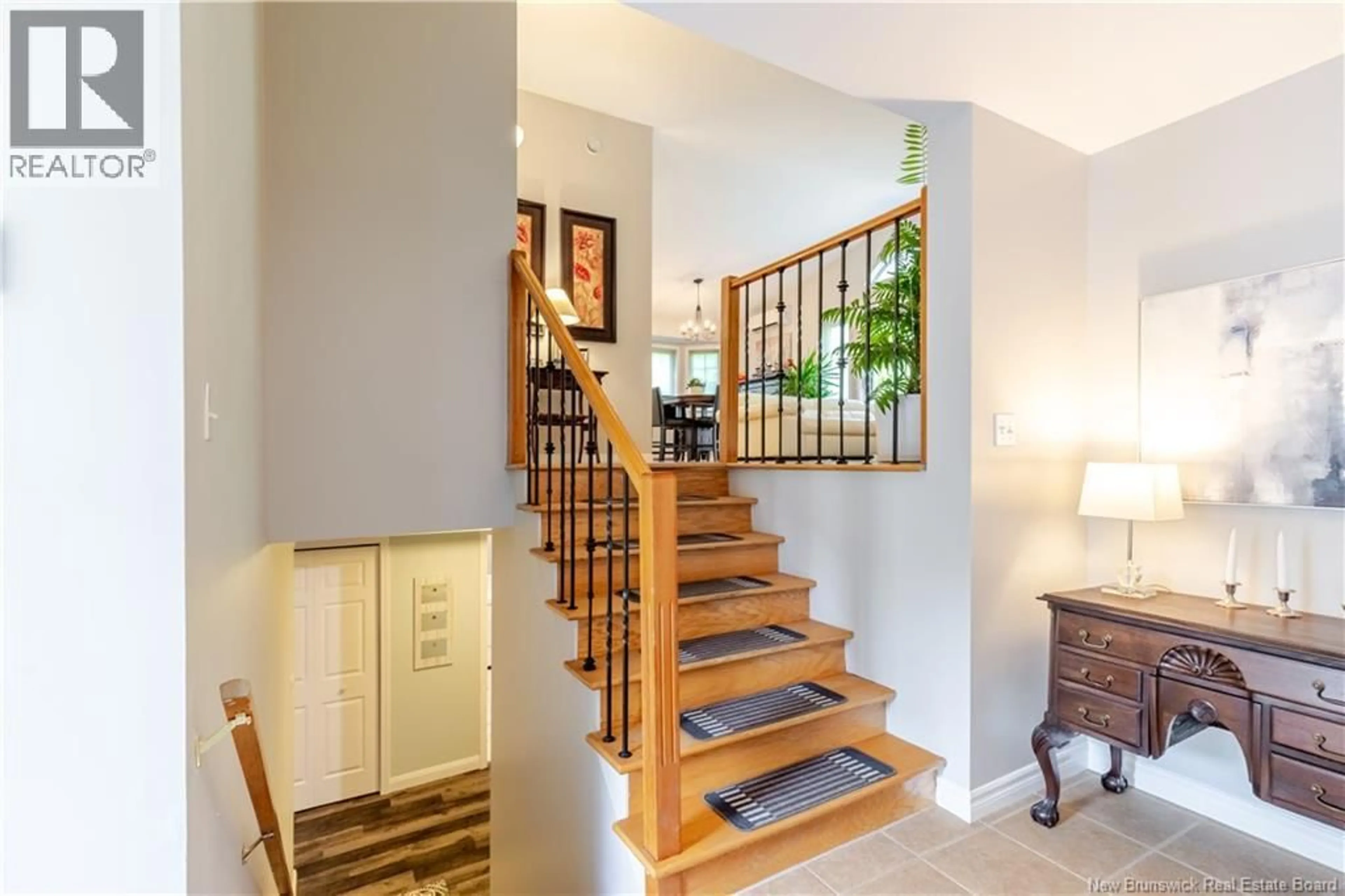 Indoor foyer for 20 MARIE LANE, Fredericton New Brunswick E3A6T5