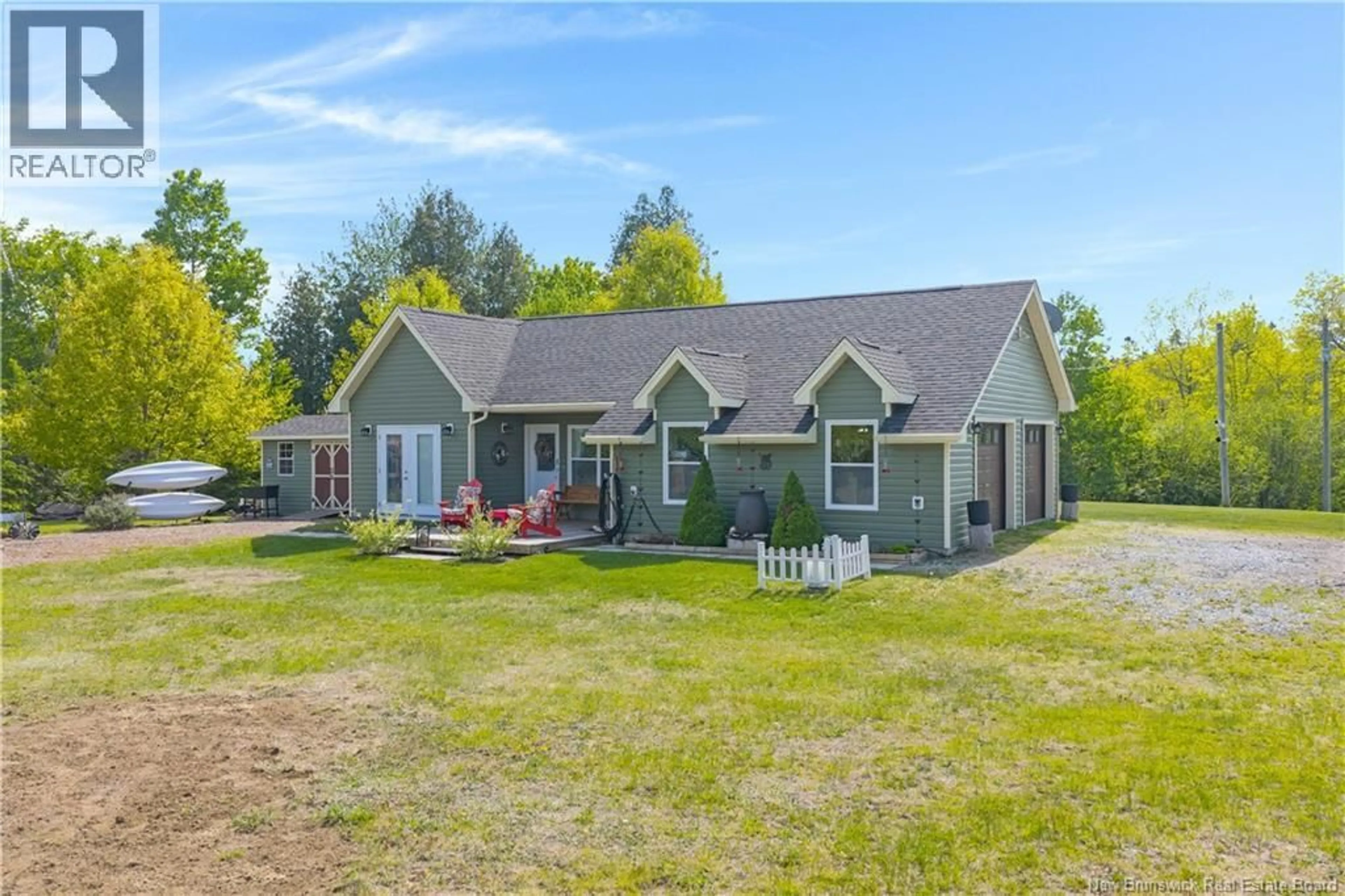 A pic from outside/outdoor area/front of a property/back of a property/a pic from drone, unknown for 28 VISTA DRIVE, Clifton Royal New Brunswick E5S0A9