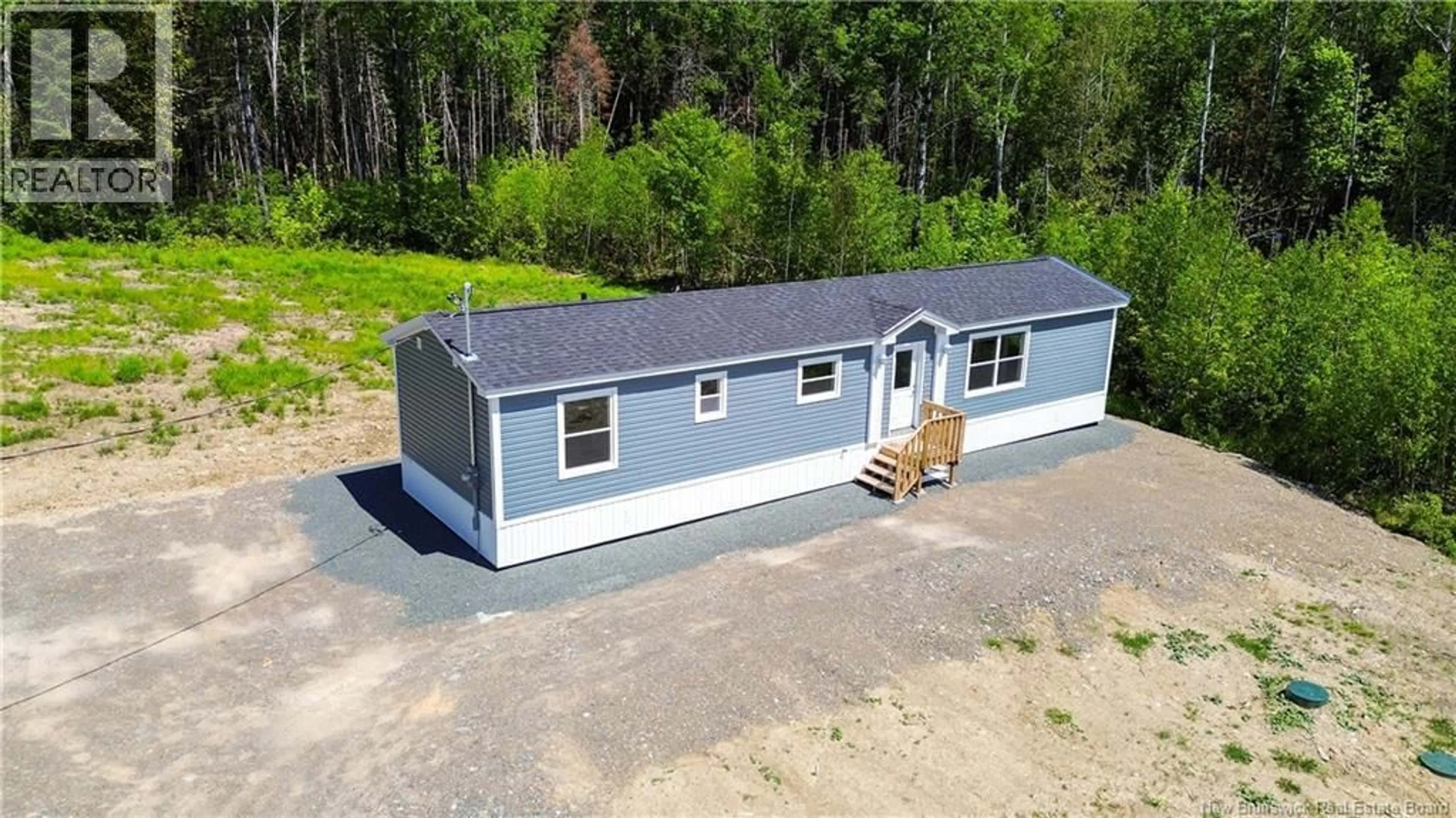 A pic from outside/outdoor area/front of a property/back of a property/a pic from drone, building for 8096 104 ROUTE, Hartland New Brunswick E7P2J6