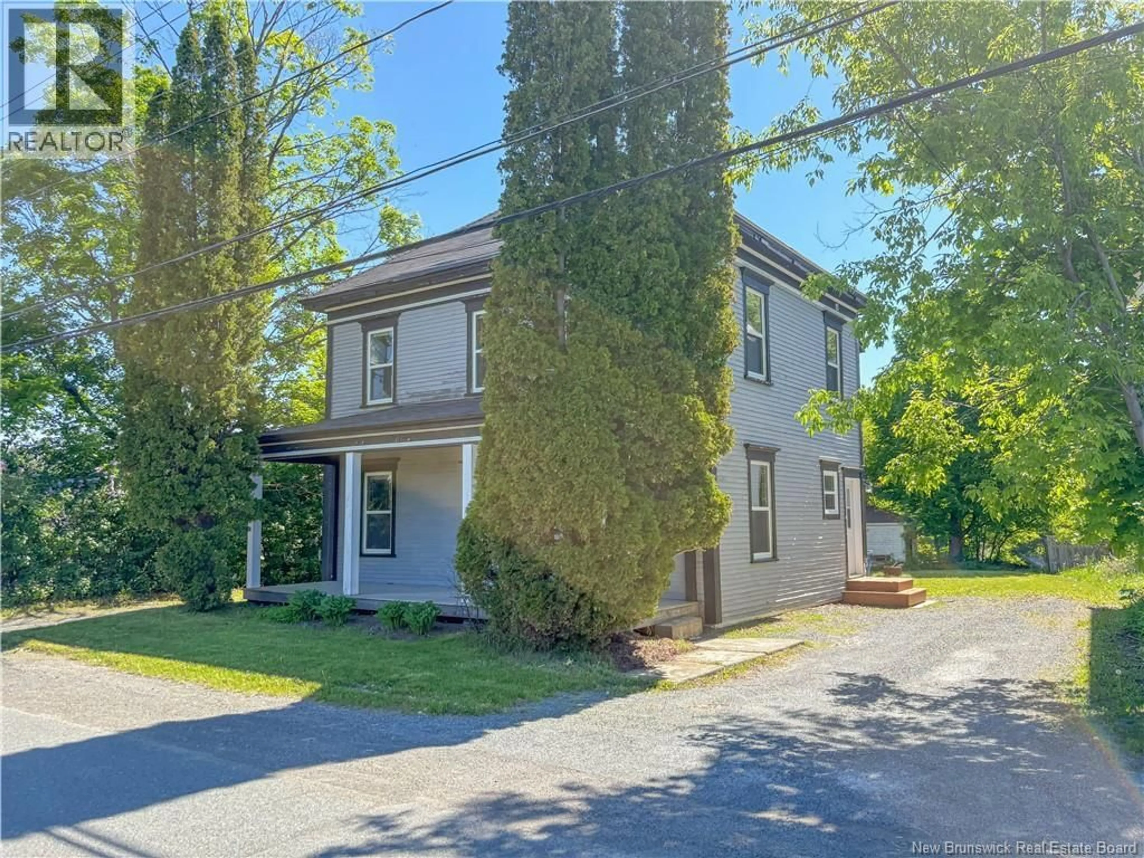 Home with brick exterior material, street for 128 GREEN STREET, Woodstock New Brunswick E7M1V3