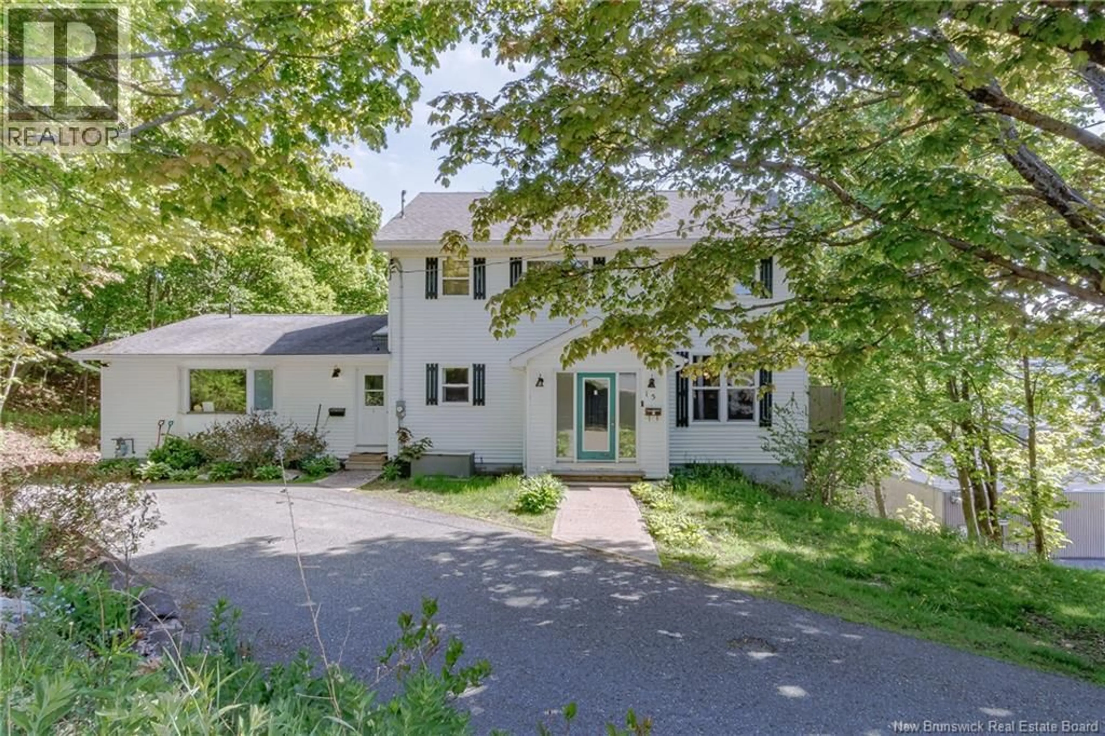 A pic from outside/outdoor area/front of a property/back of a property/a pic from drone, street for 15 O'BRIEN STREET, Saint John New Brunswick E2M5S2