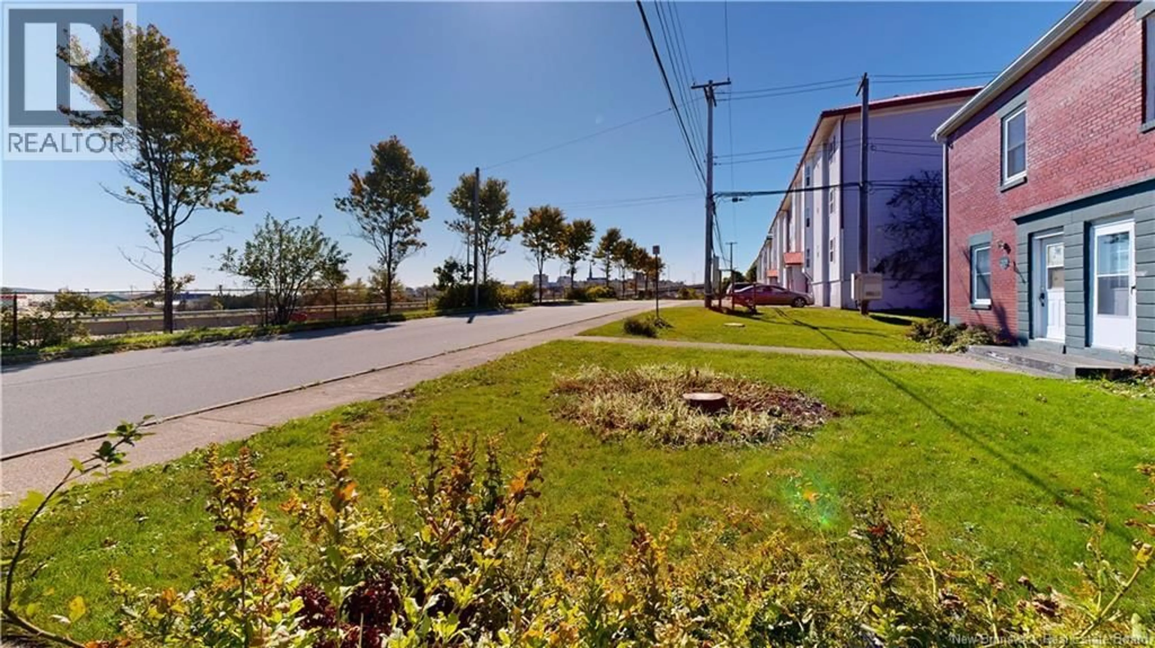 Parking for 229 GILBERT STREET, Saint John New Brunswick E2K4E4