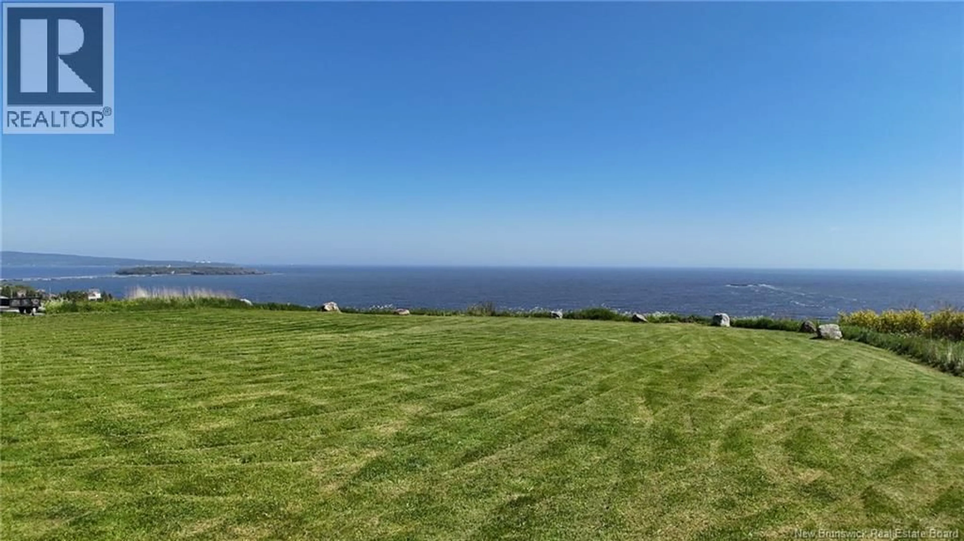 A pic from outside/outdoor area/front of a property/back of a property/a pic from drone, water/lake/river/ocean view for 379 DEMILLE STREET, Saint John New Brunswick E2M2V6