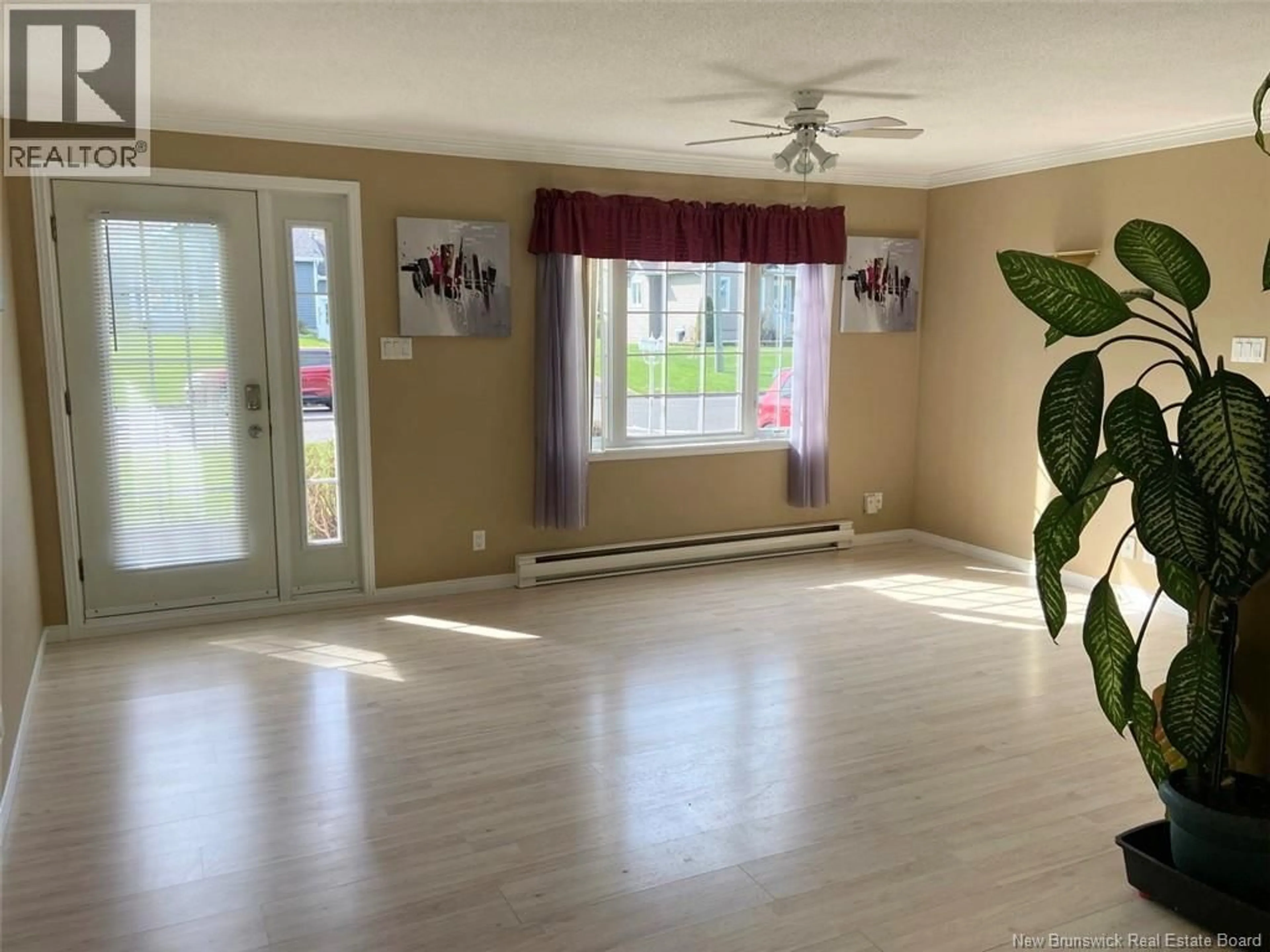 A pic of a room for 52 RAYMOND STREET, Edmundston New Brunswick E3V4Z7
