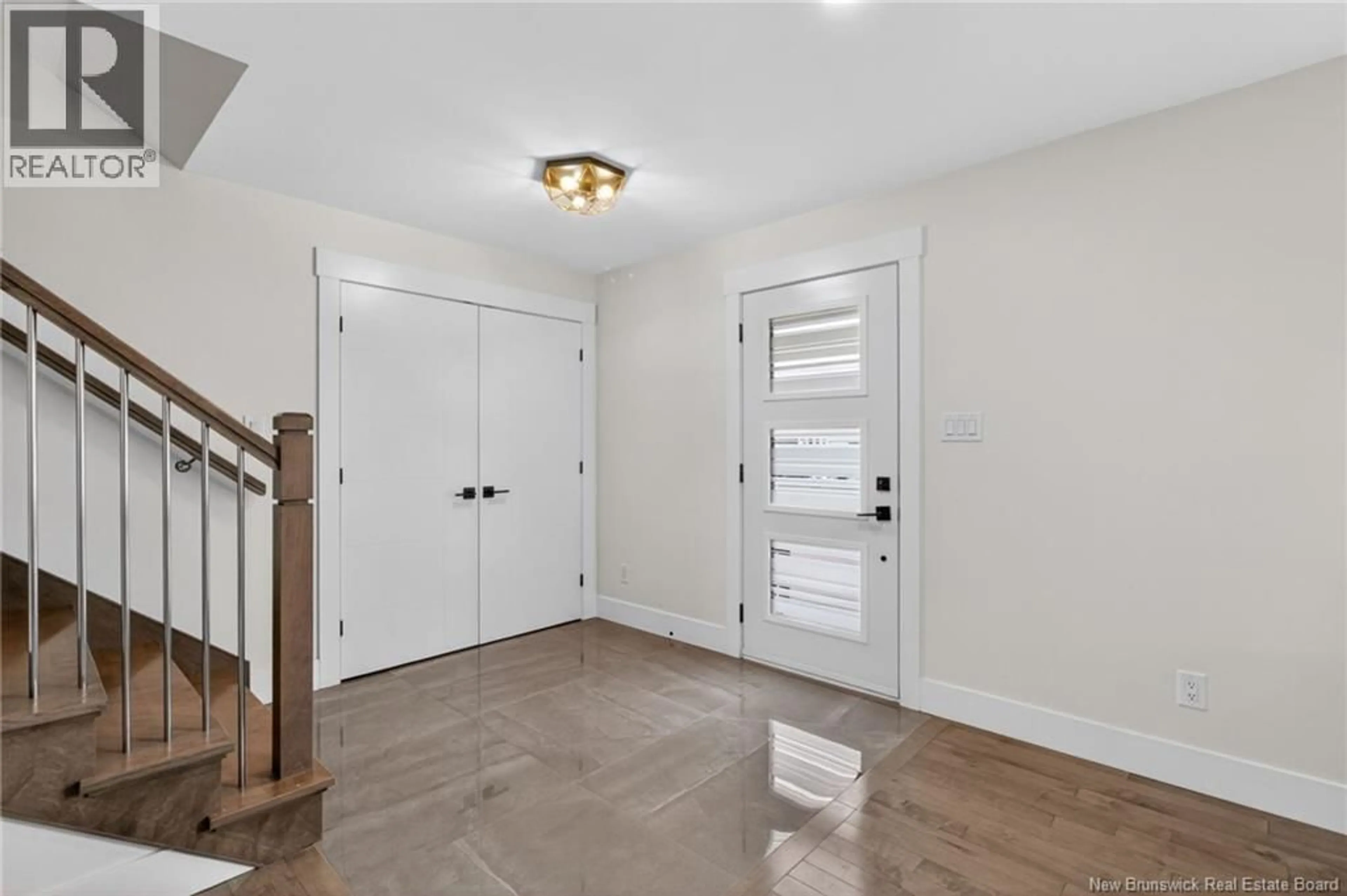 Indoor entryway for 51 RENOIR STREET, Moncton New Brunswick E1G5V5