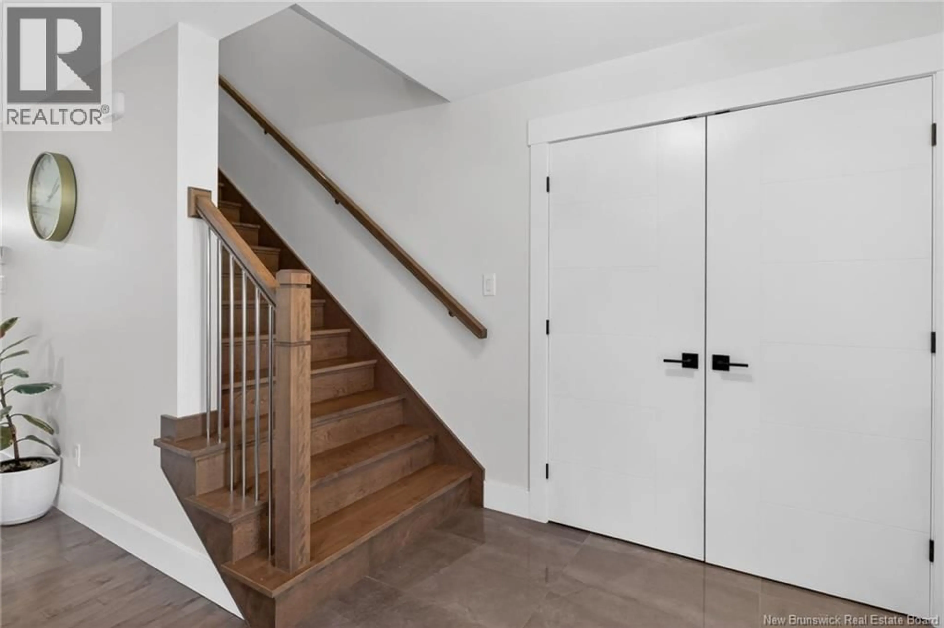 Indoor entryway for 51 RENOIR STREET, Moncton New Brunswick E1G5V5