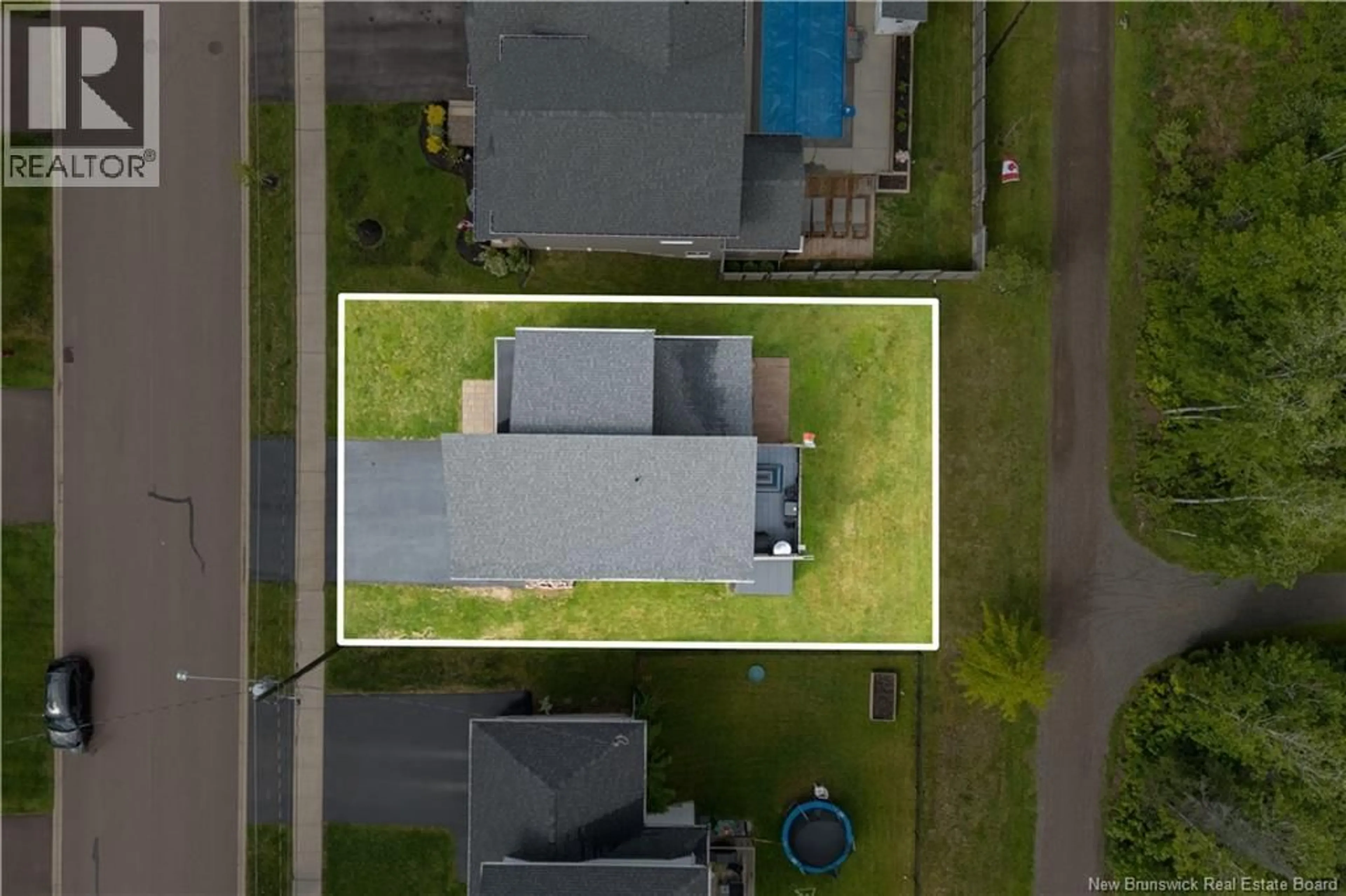 A pic from outside/outdoor area/front of a property/back of a property/a pic from drone, street for 181 O'NEILL STREET, Moncton New Brunswick E1A9R9