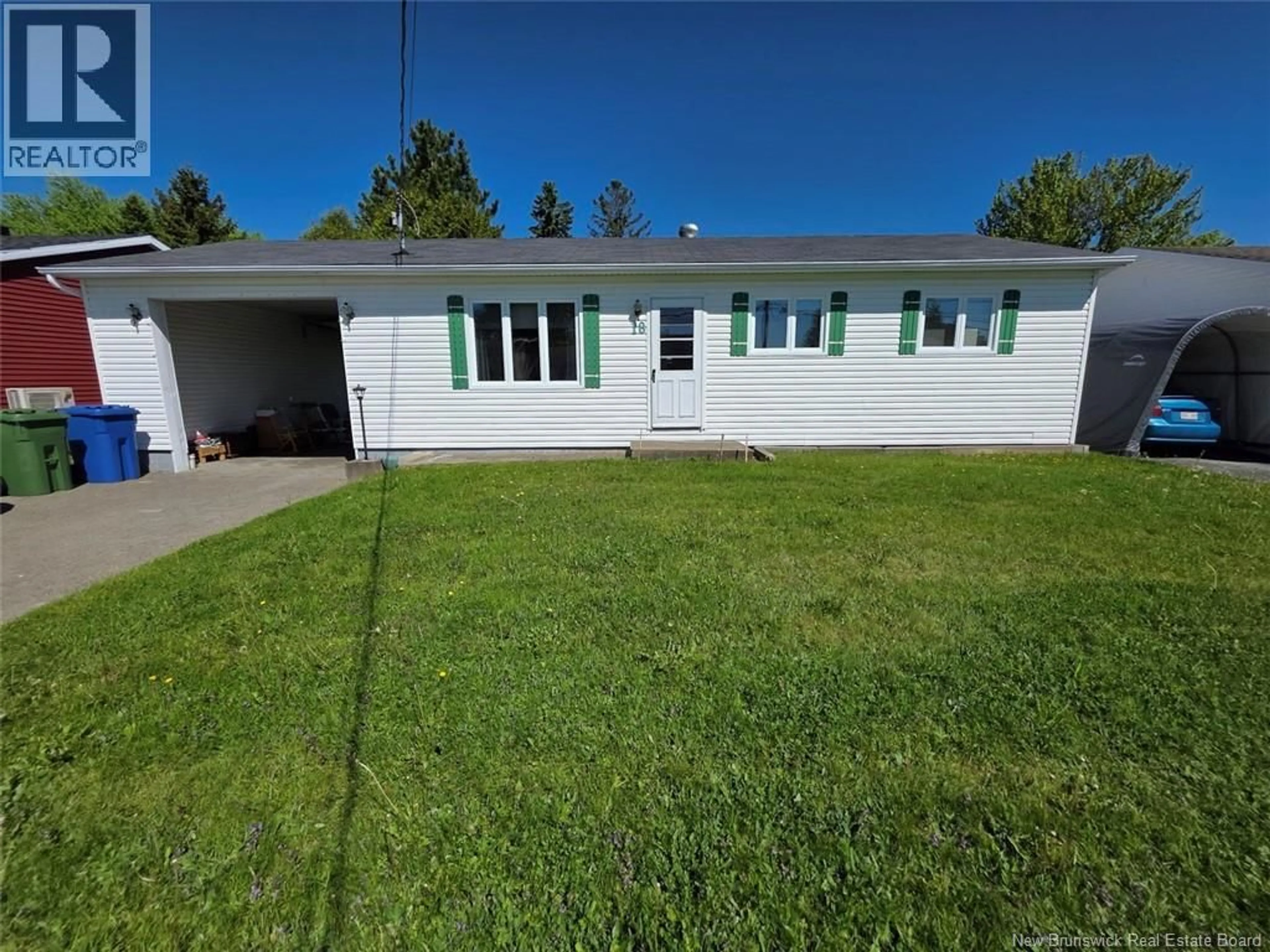 Home with vinyl exterior material, unknown for 18 DES SOEURS STREET, Saint-Jacques New Brunswick E7B1G6