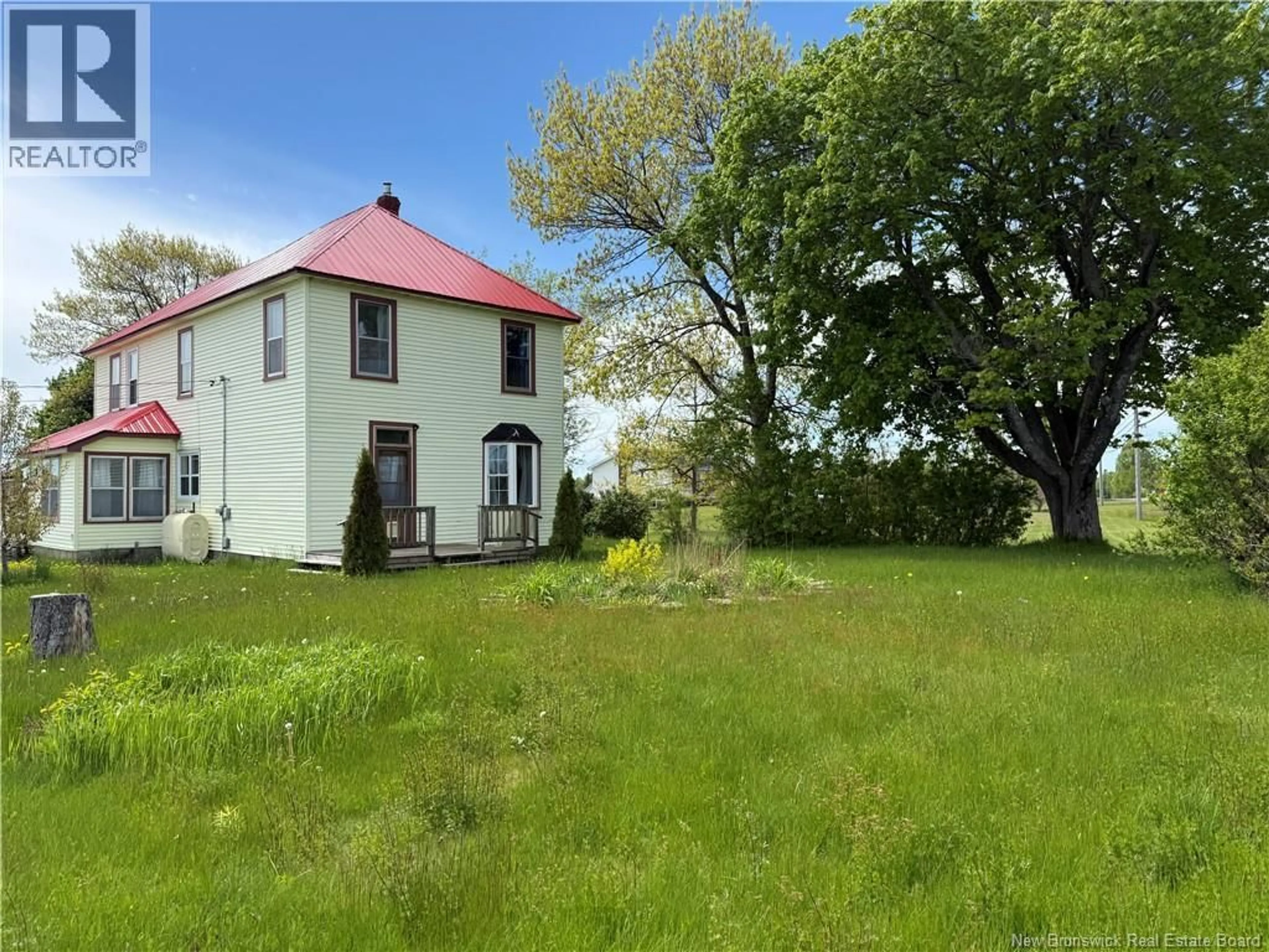 A pic from outside/outdoor area/front of a property/back of a property/a pic from drone, unknown for 1 GILLIS LANE, Miramichi New Brunswick E1V7A8