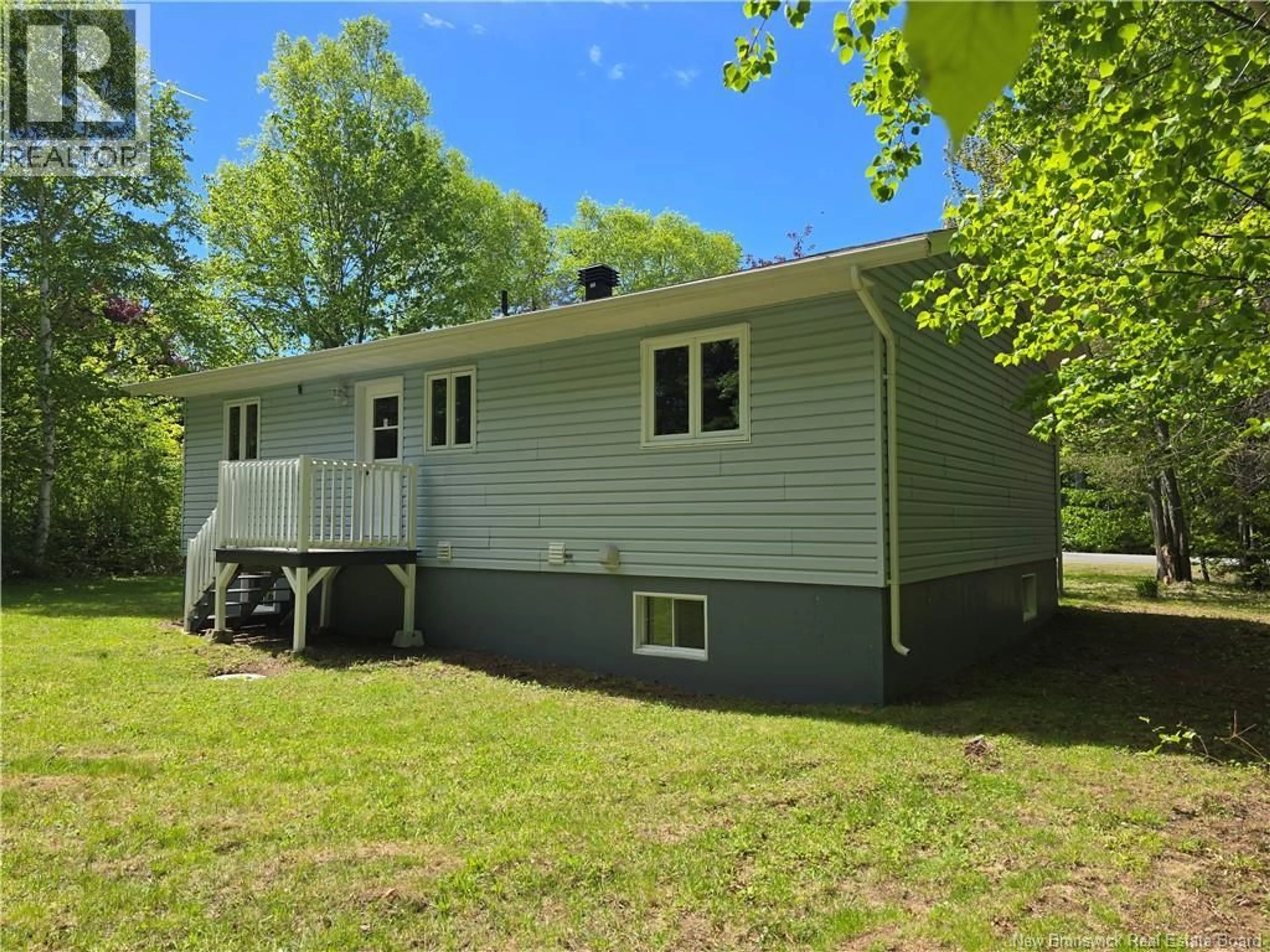 Home with vinyl exterior material, unknown for 1930 PALMER, Bathurst New Brunswick E2A4X7